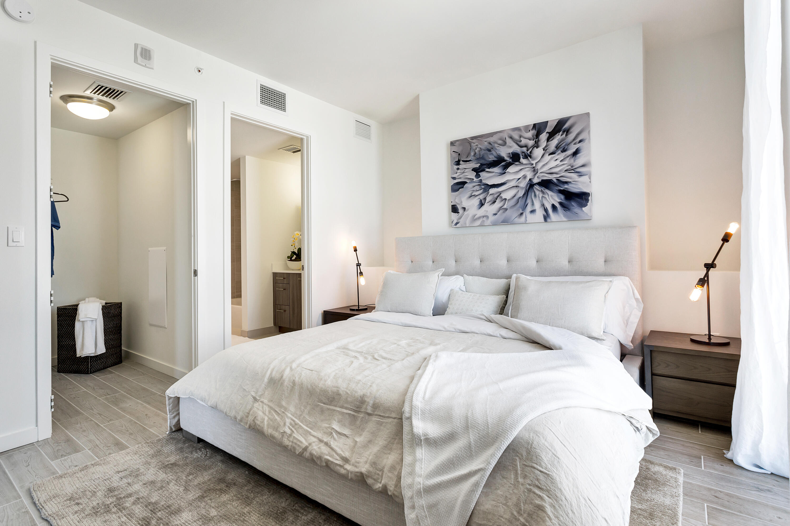 3635 NE 1st Avenue # 706 View 13