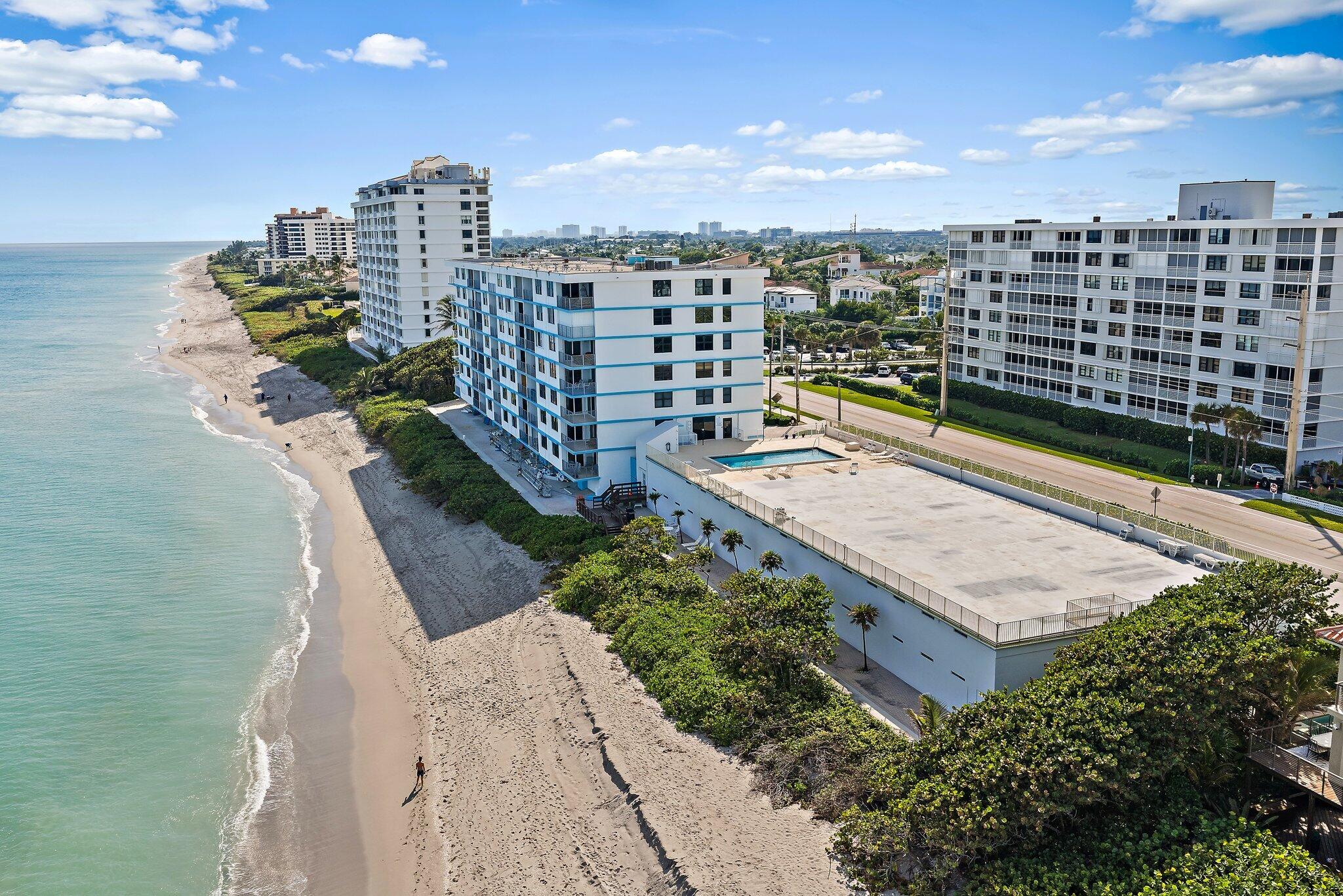 900 Ocean Drive # 705 — Photo 4