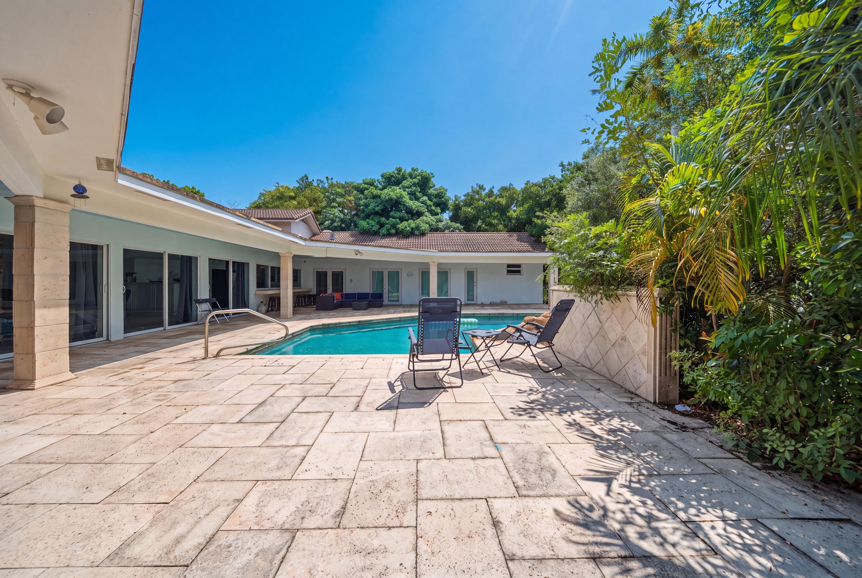 4020 NW 101ST Drive — Photo 4