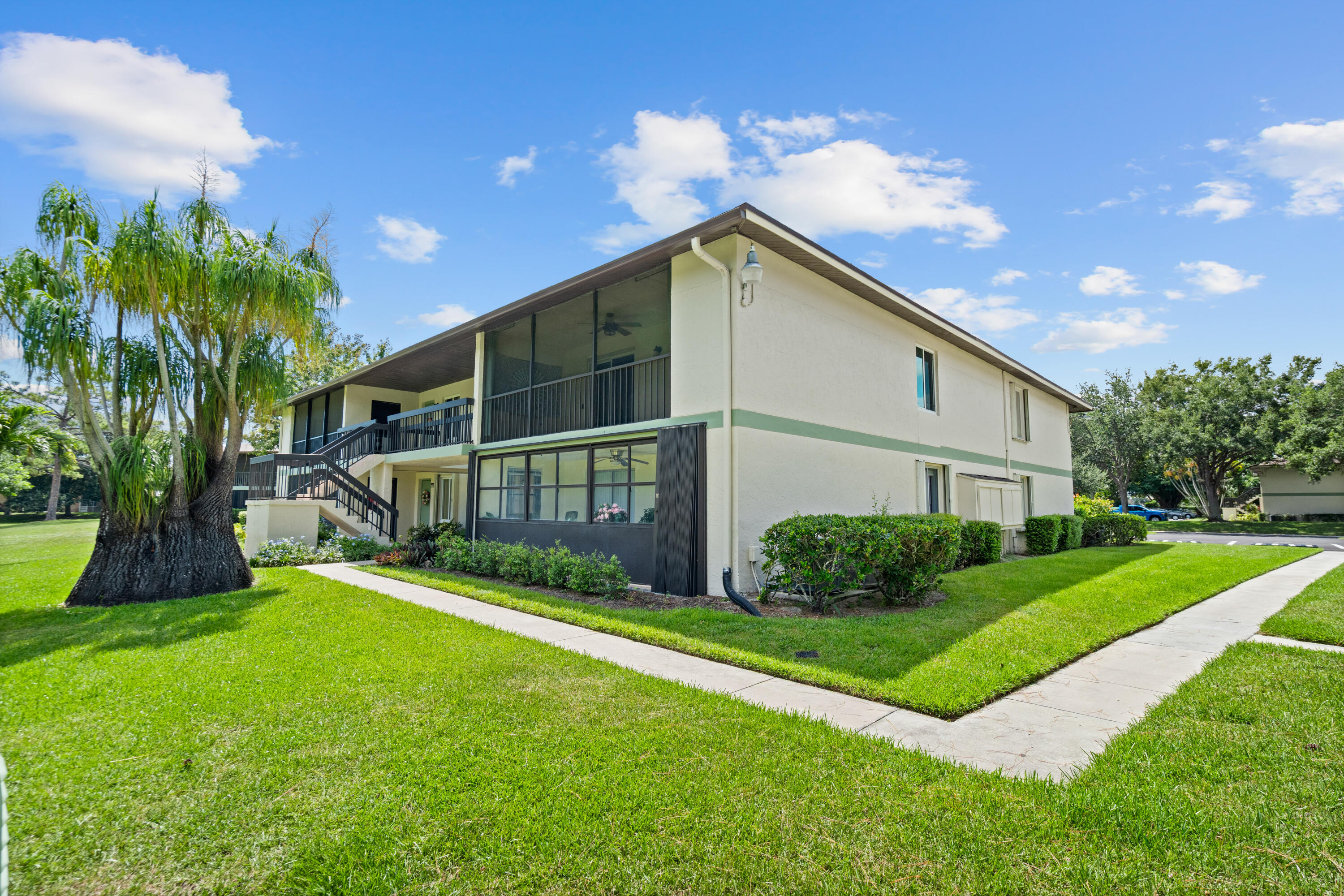 6299 CHASEWOOD Drive # H, Jupiter FL 33458