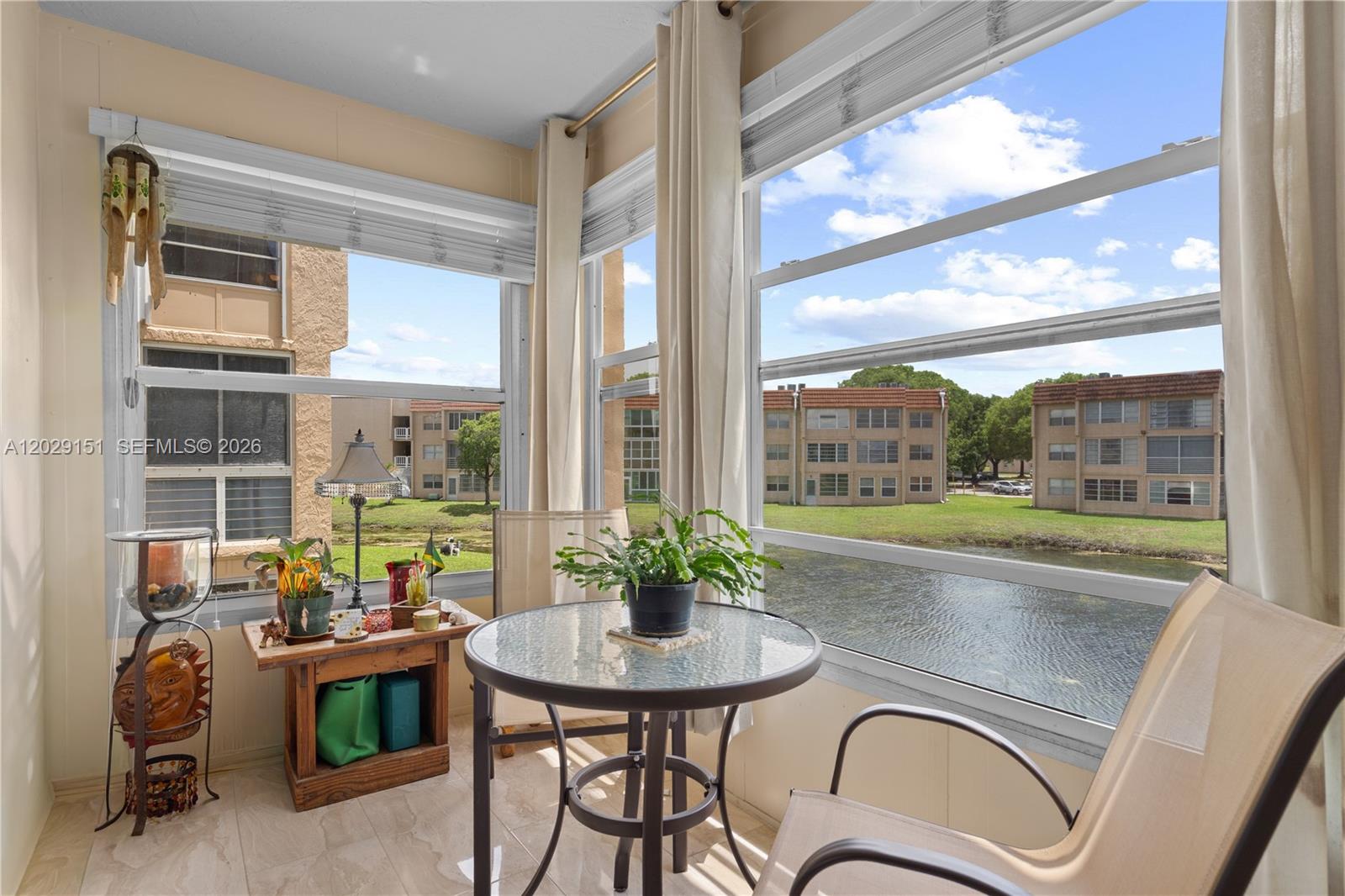 9340 Sunrise Lakes Blvd # 209, Sunrise FL 33322