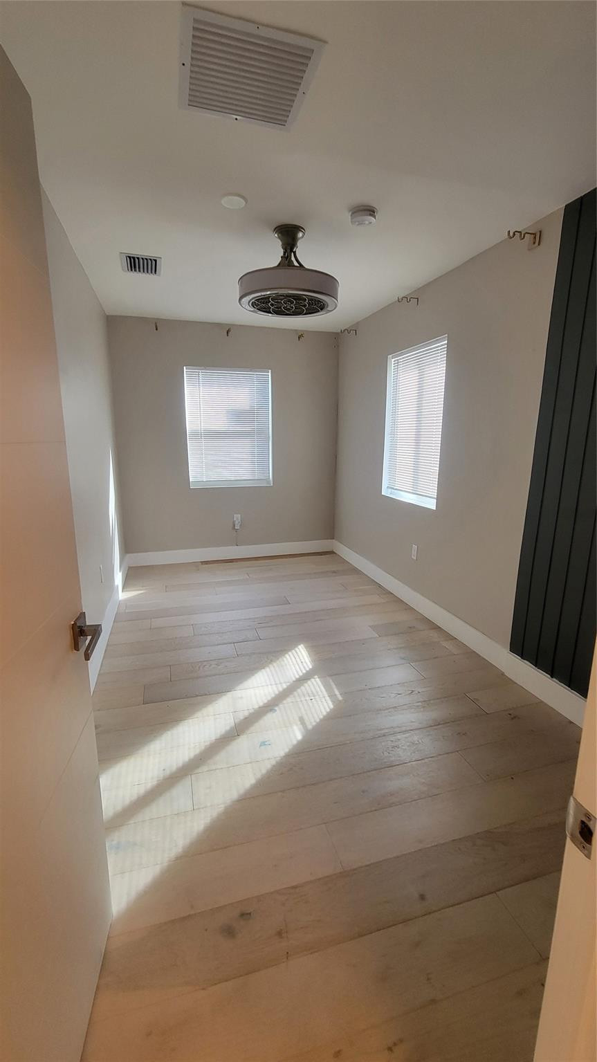 512 NW 15th Terrace — Photo 4