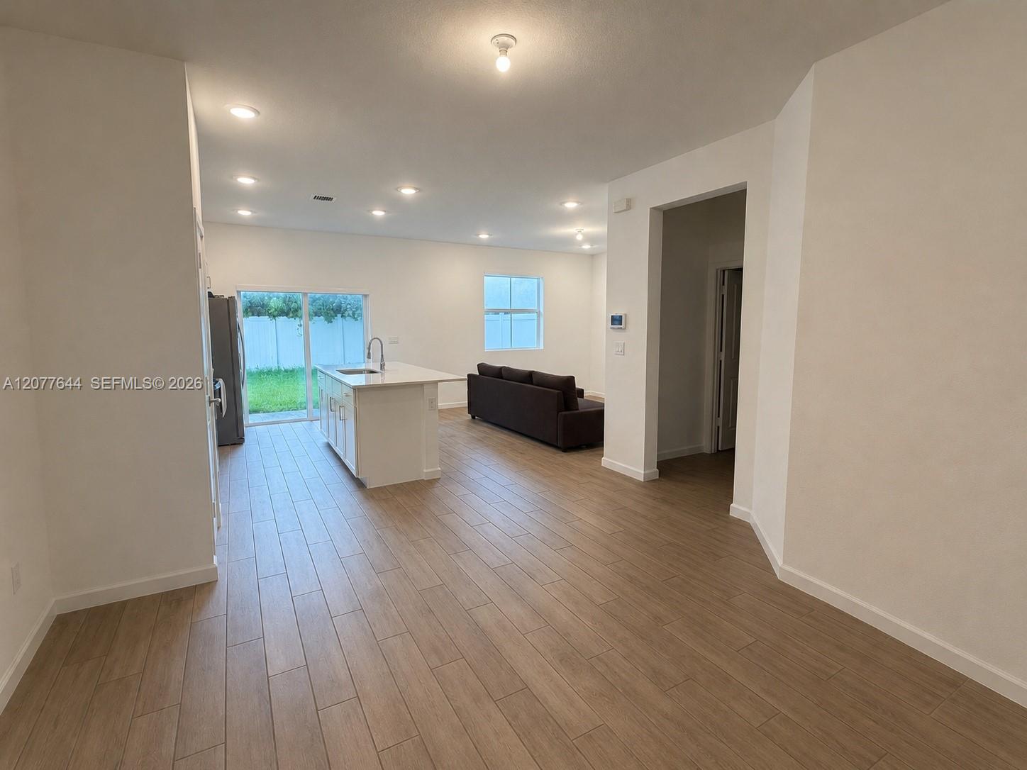 1763 SE 8th Ter # 0 — Photo 4