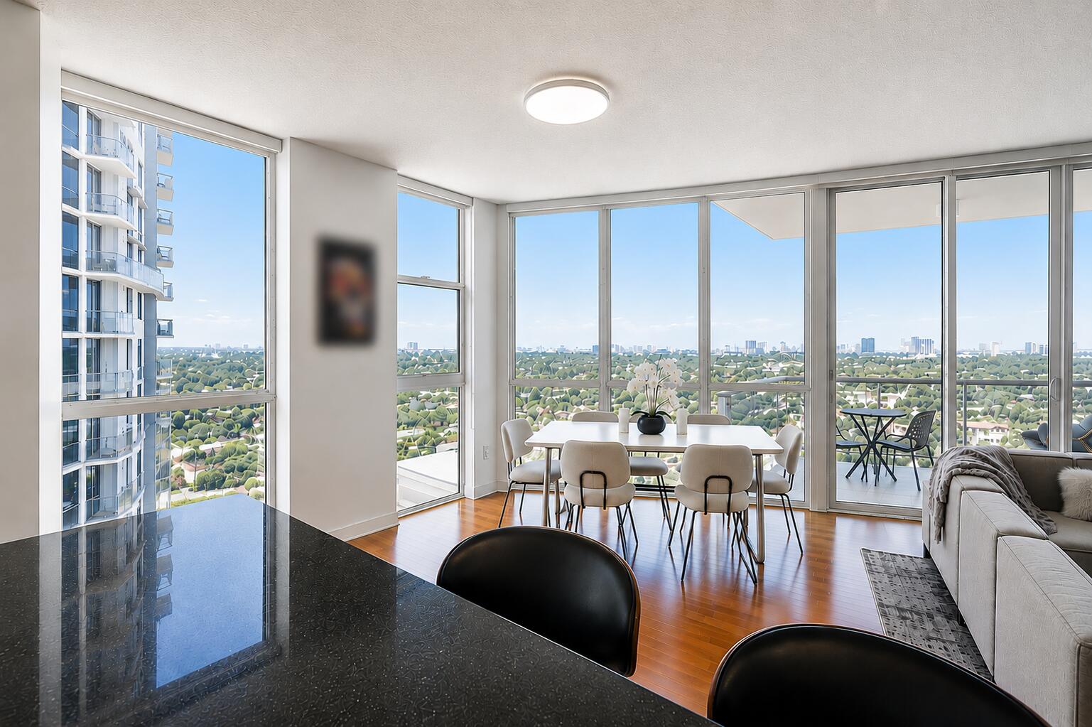 111 SE 8th Avenue # 1402, Fort Lauderdale FL 33301