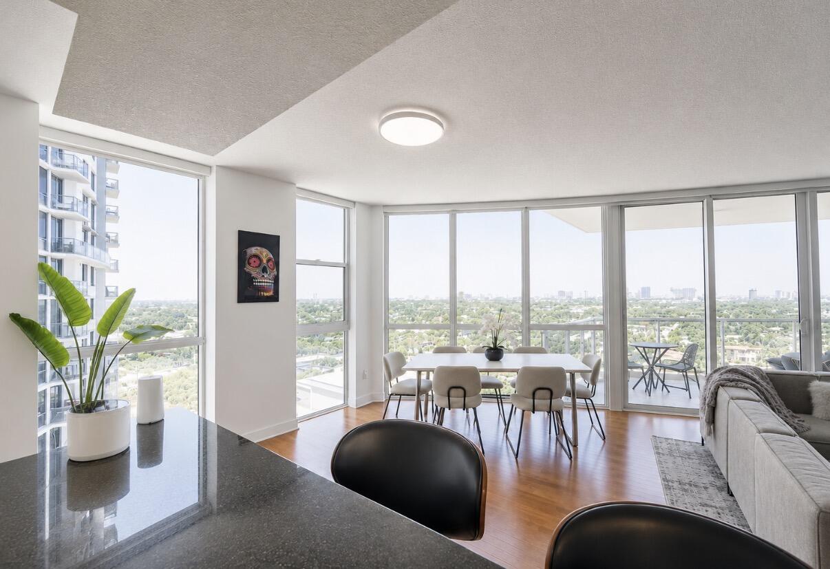 111 SE 8th Avenue # 1402, Fort Lauderdale FL 33301