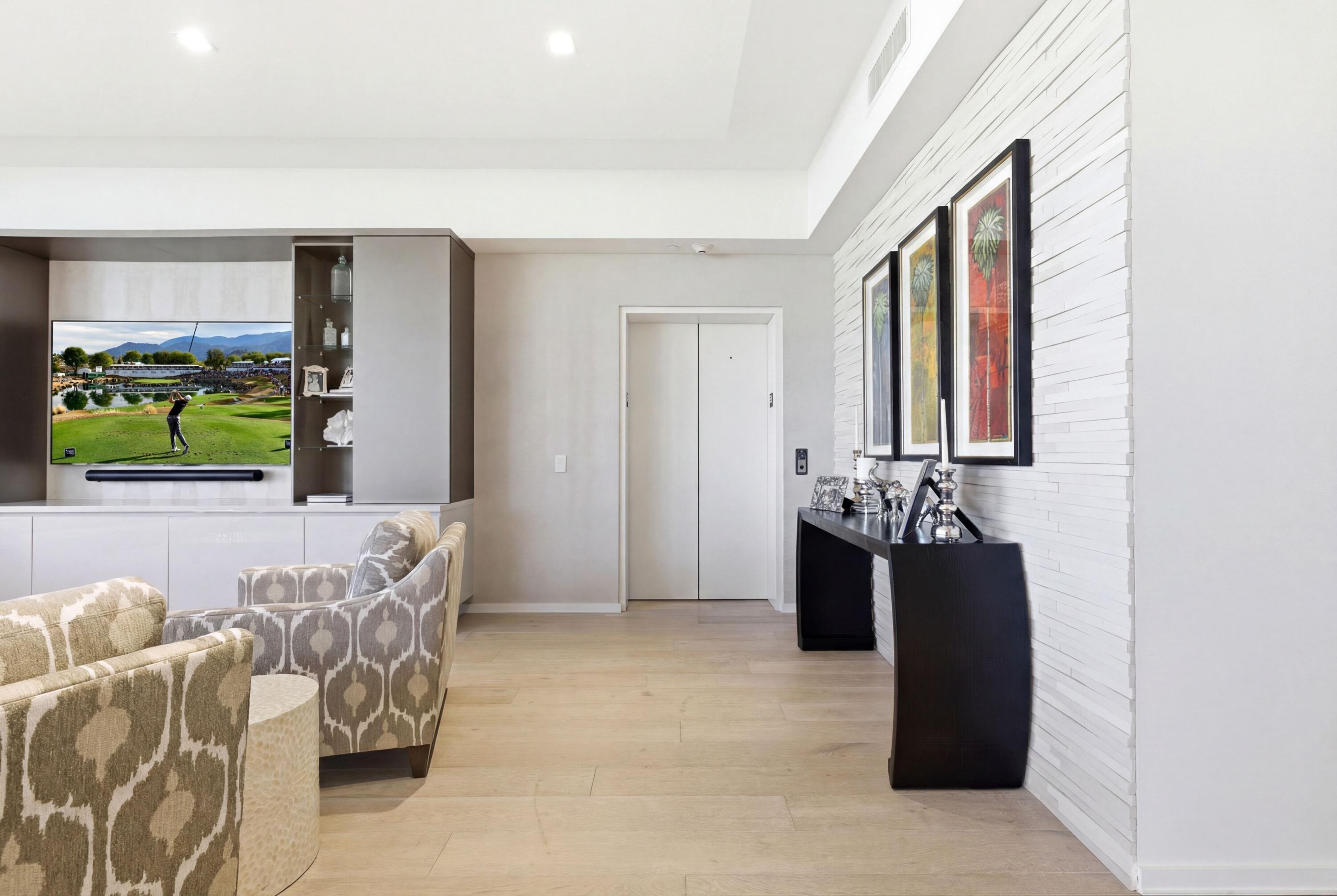 1110 Seminole Drive # 201 — Photo 4