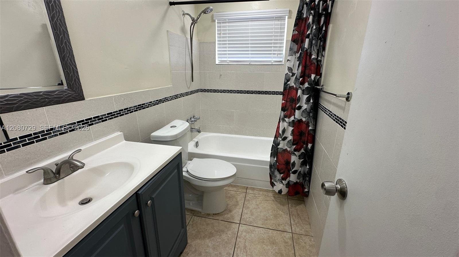 380 E 35th St # 9 — Photo 5