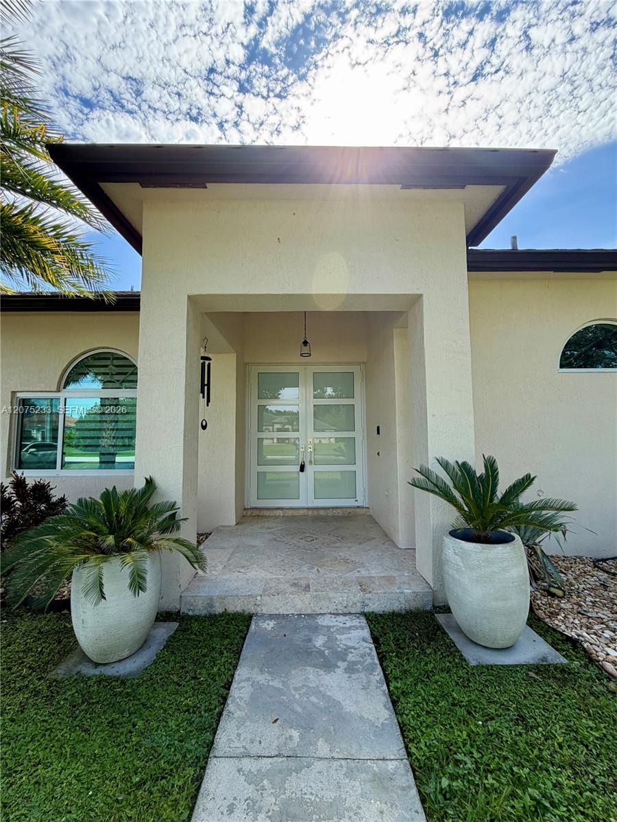 5600 SW 199th Ave — Photo 5