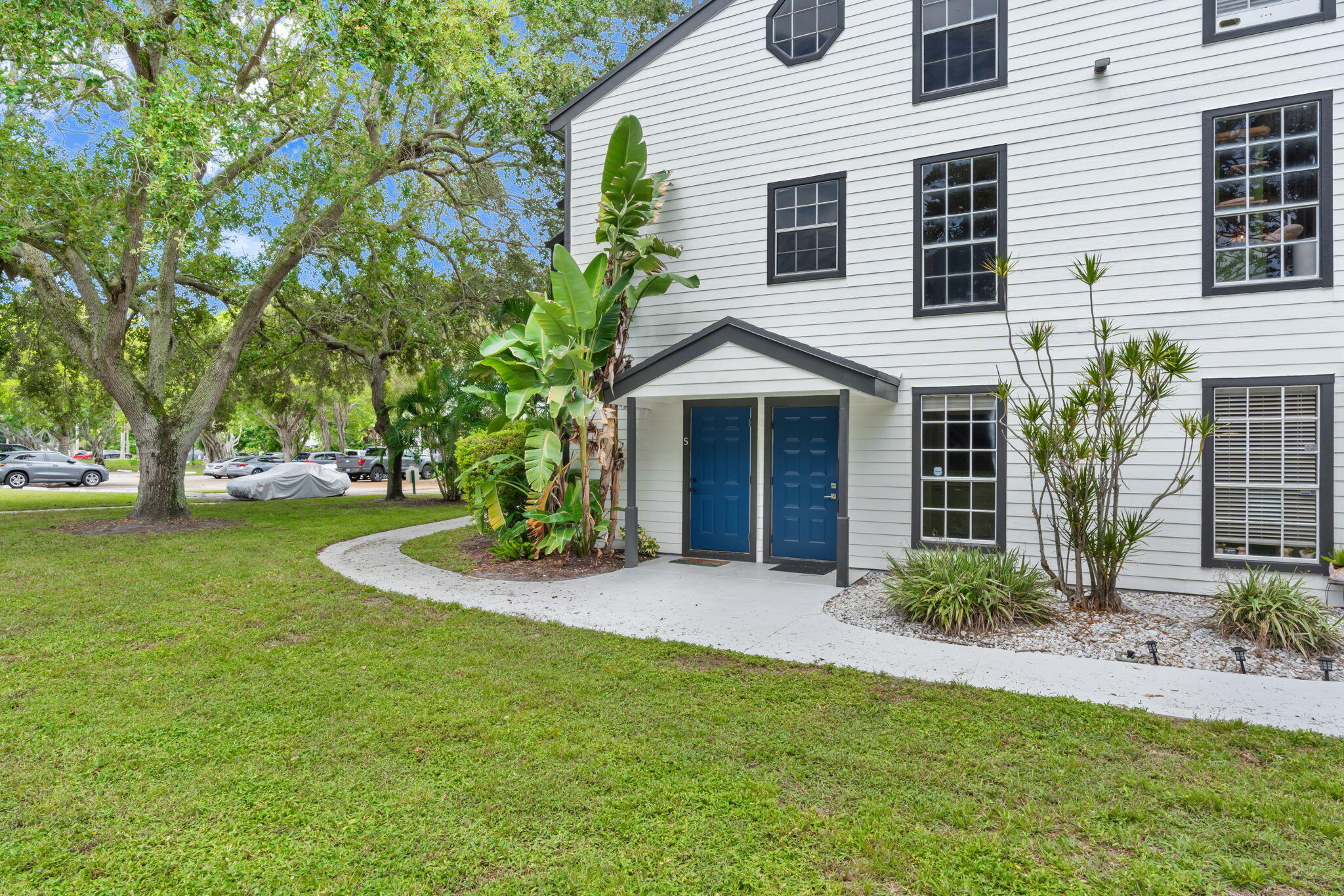 5063 HEATHERHILL Lane # 60 — Photo 4
