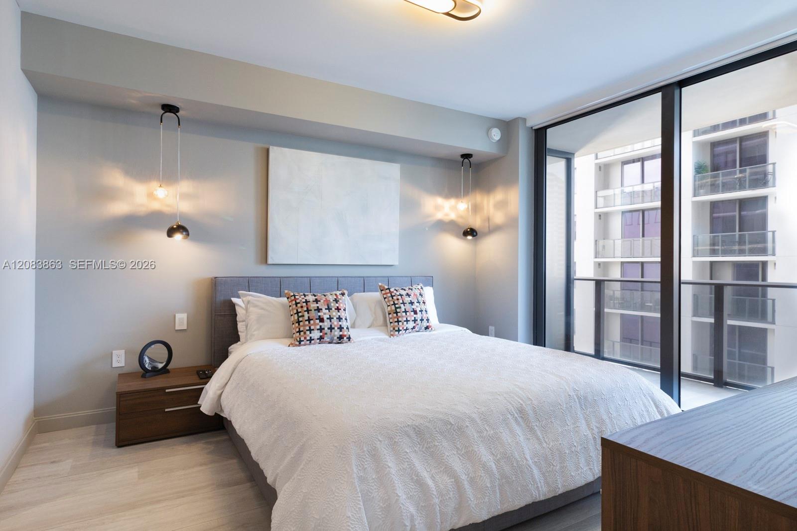 55 SW 9th St # 3010 — Photo 4