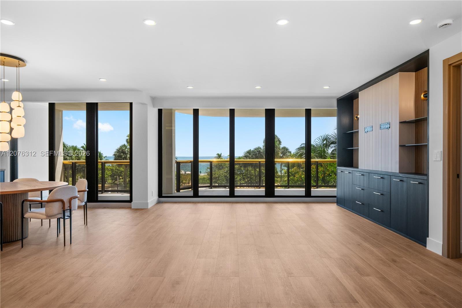 9999 Collins Ave # 3F — Photo 4