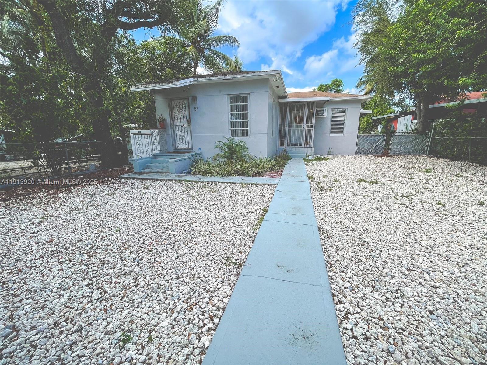 55 NW 69th St # W, Miami FL 33150