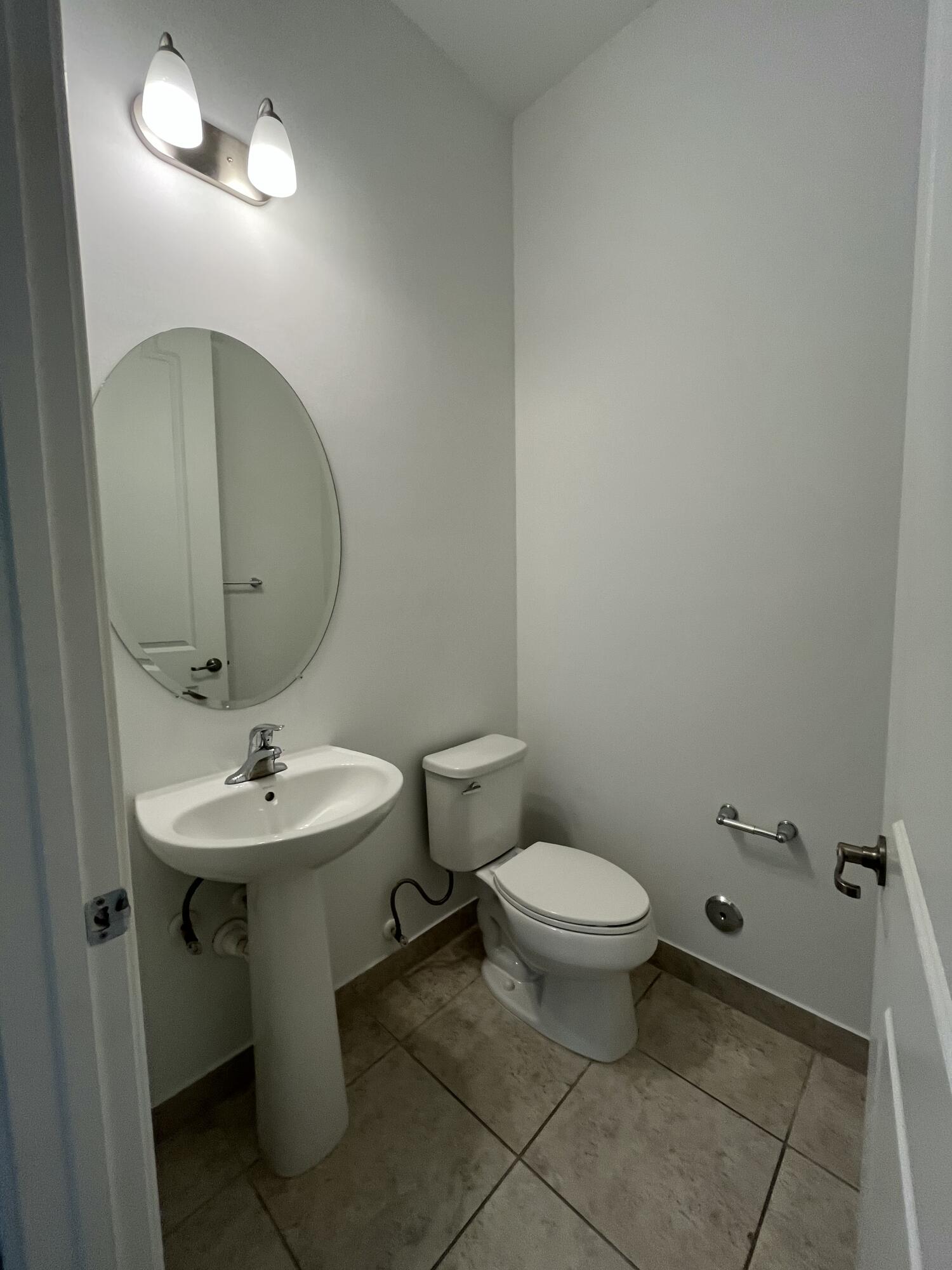 1393 SW 115th Avenue — Photo 4