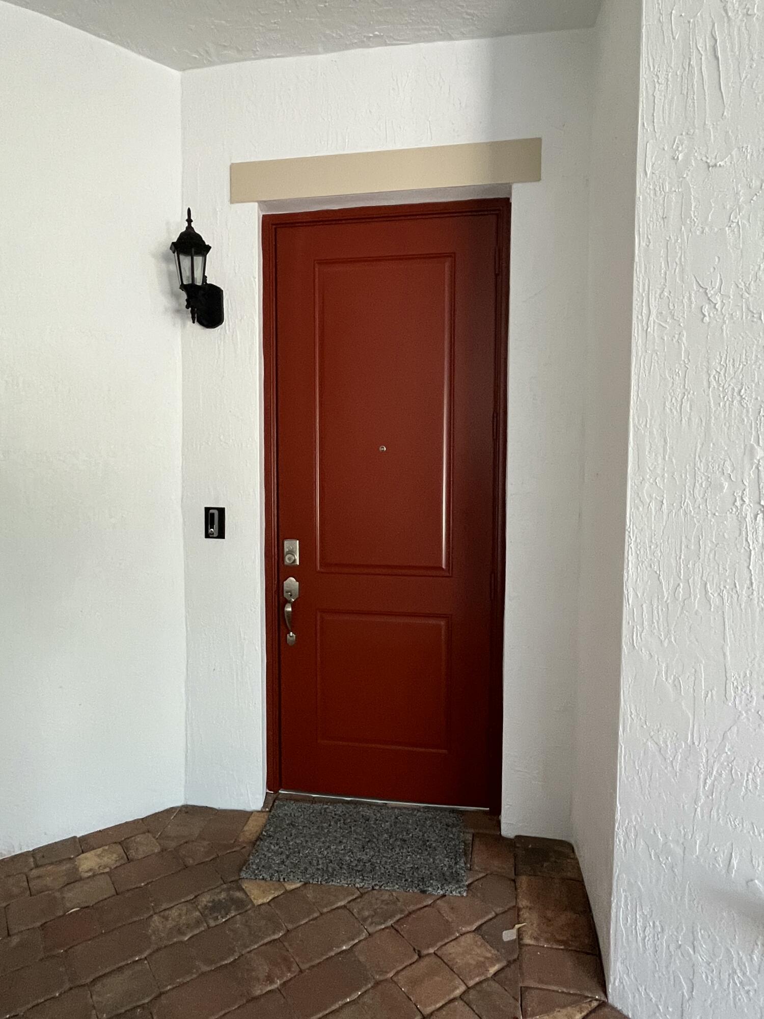1393 SW 115th Avenue — Photo 2