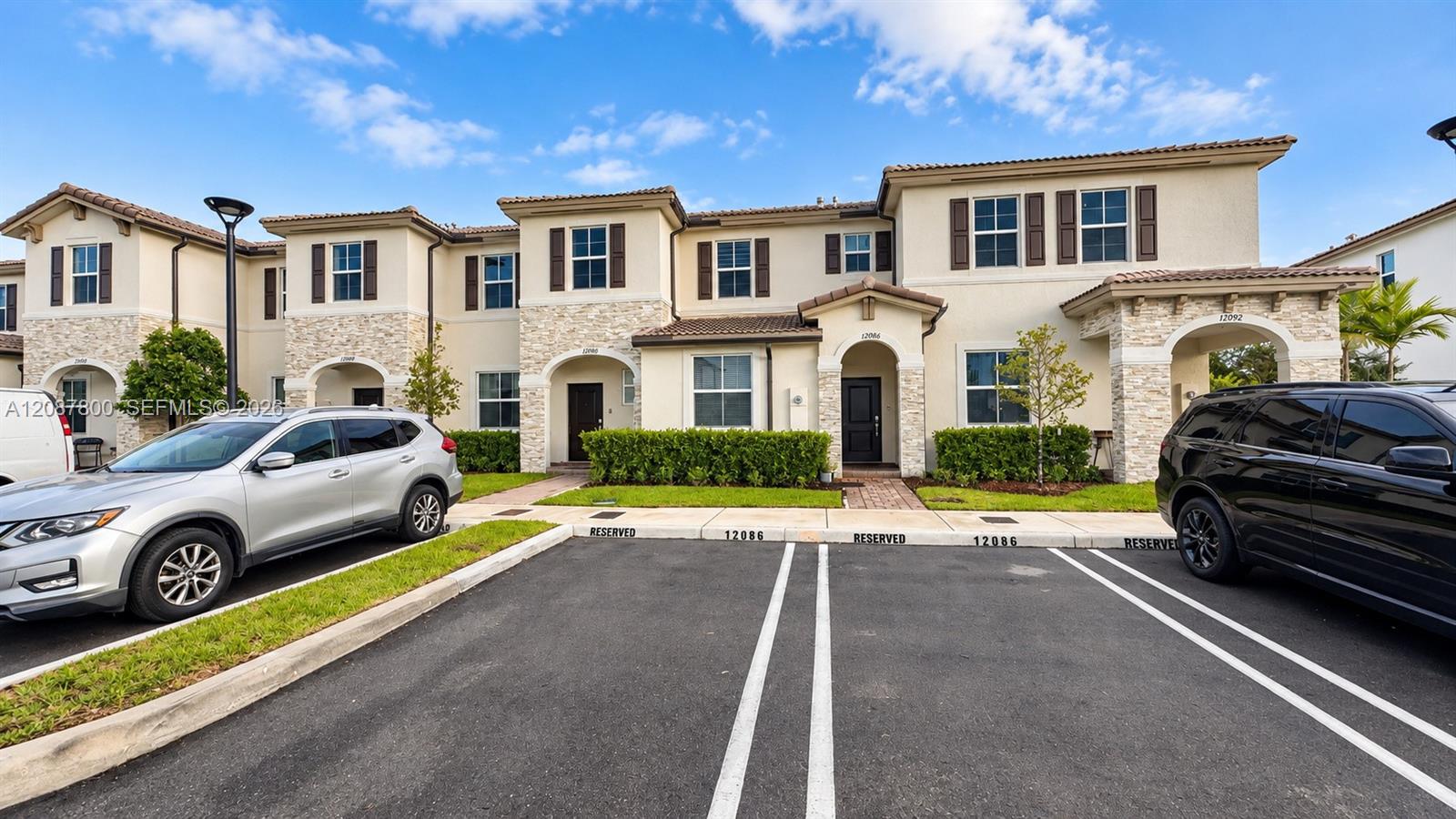 12086 NW 24th Pl, Miami FL 33167