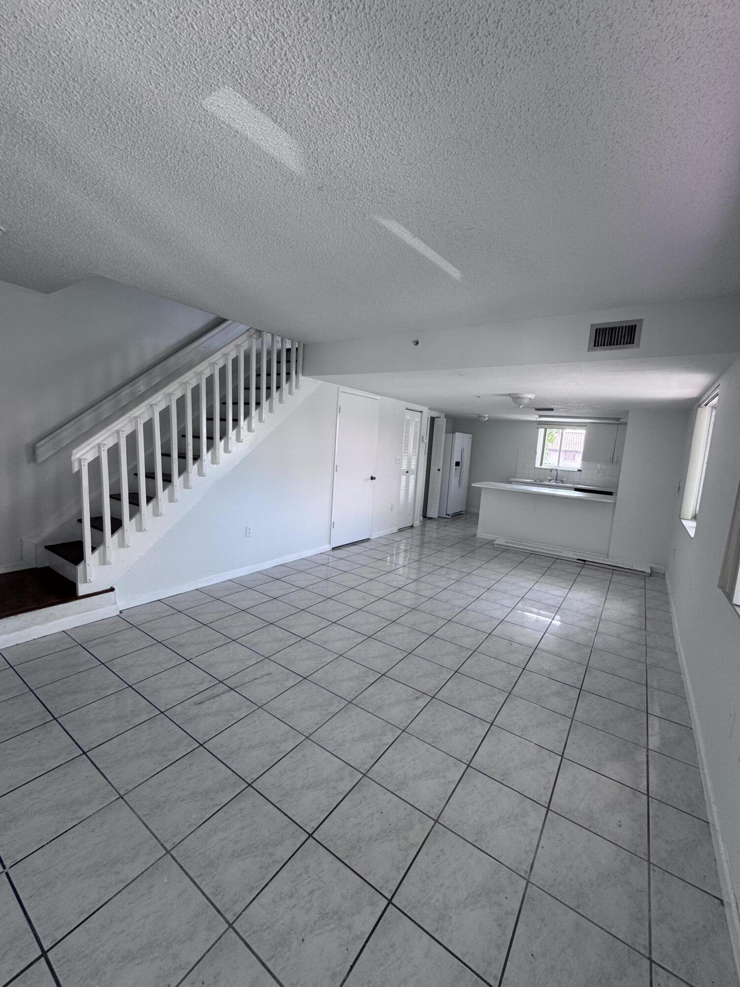 551 NW 82ND Avenue # 526 — Photo 4