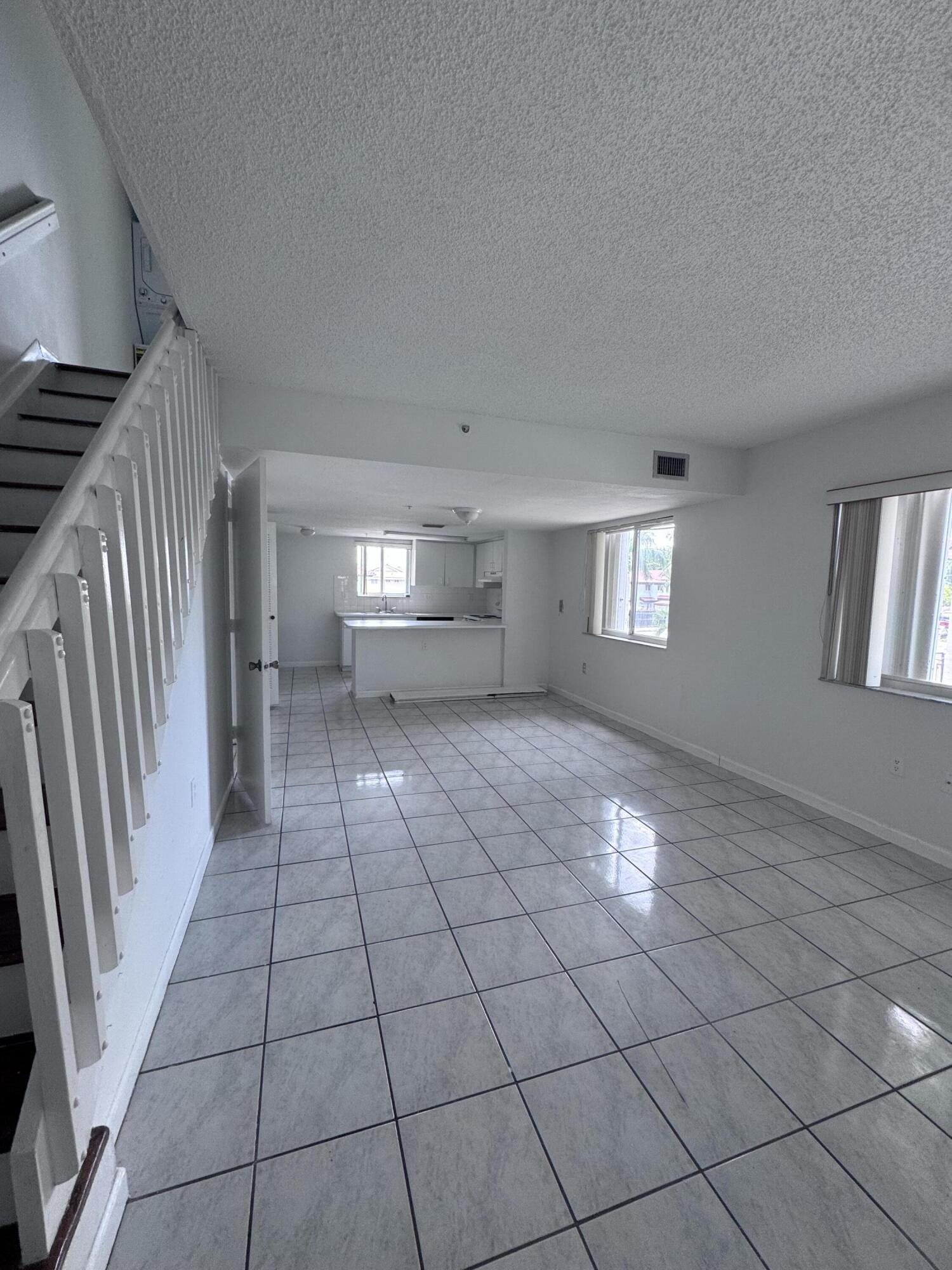 551 NW 82ND Avenue # 526 — Photo 3