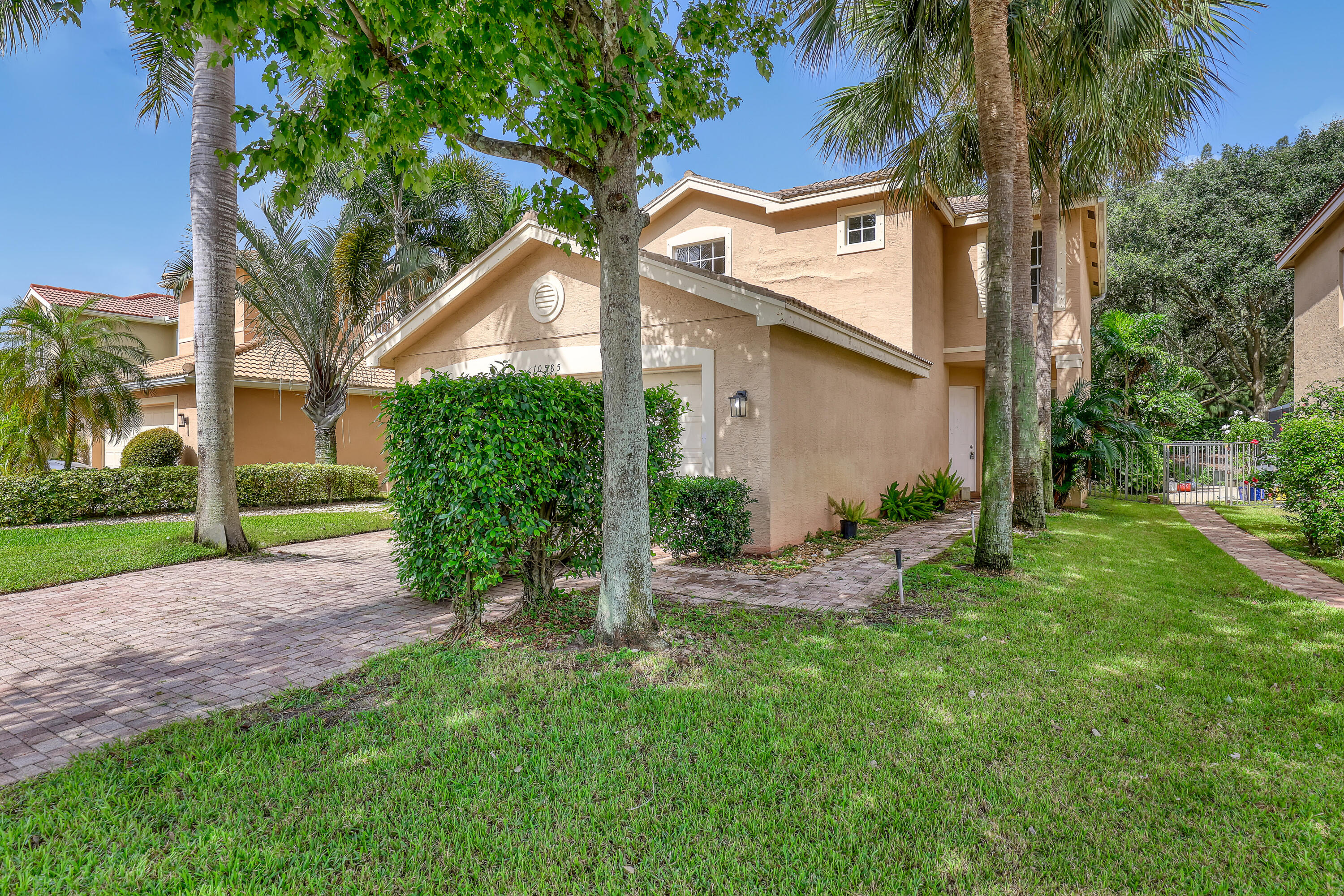 10585 COCOBOLO Way — Photo 3