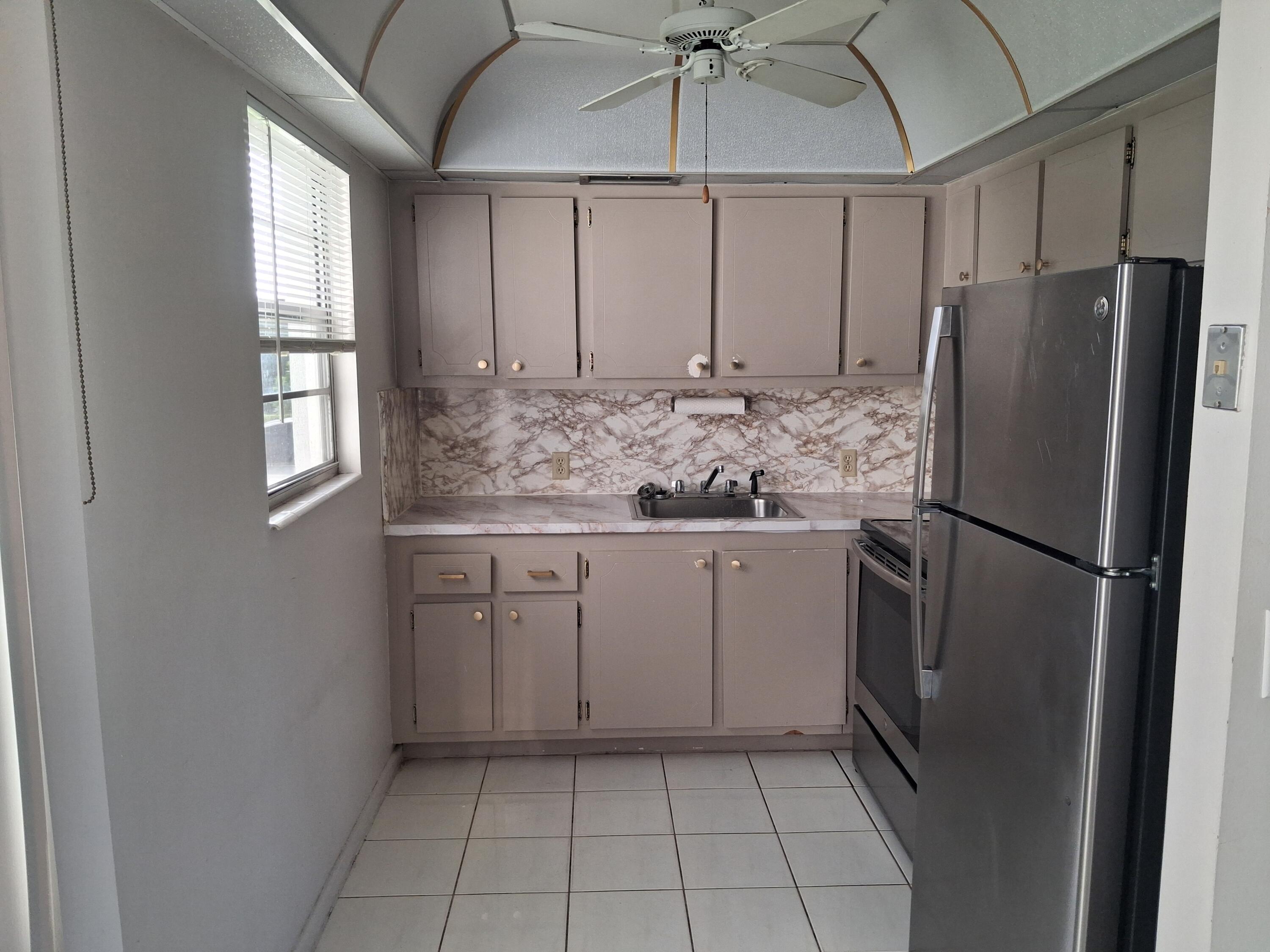 445 Fanshaw, Boca Raton FL 33434