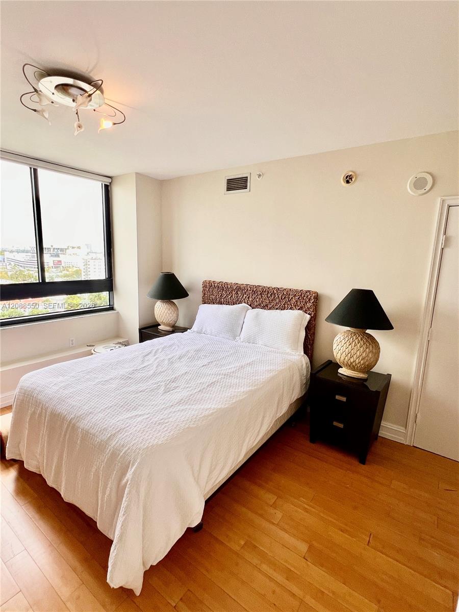 1330 West Ave # 1207 — Photo 5