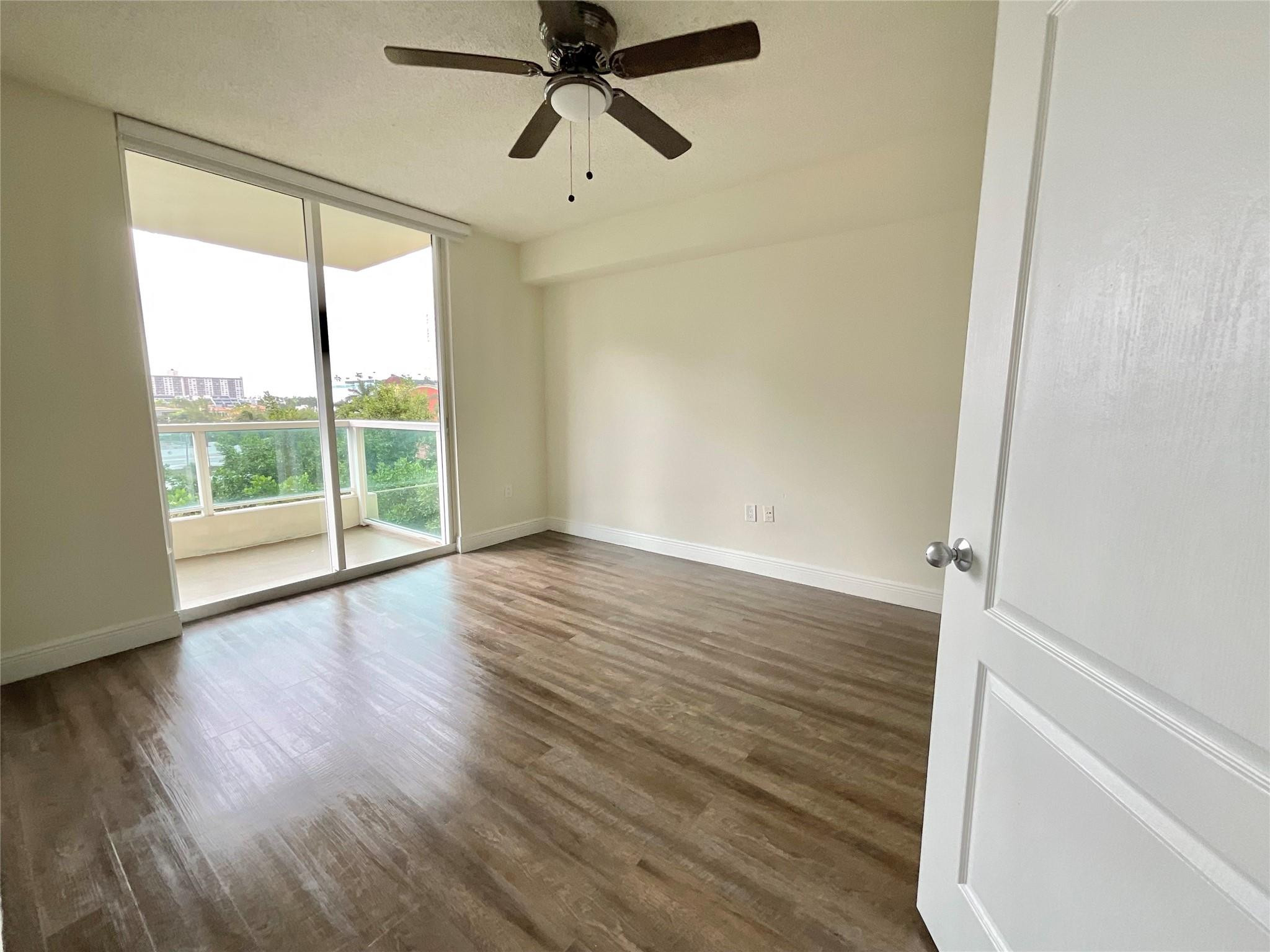 16900 N Bay Road # 507 — Photo 5