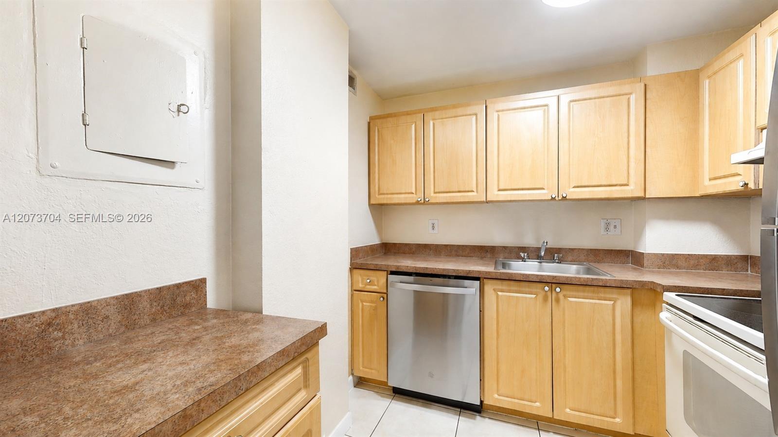 9360 Fontainebleau Blvd # 510 — Photo 5
