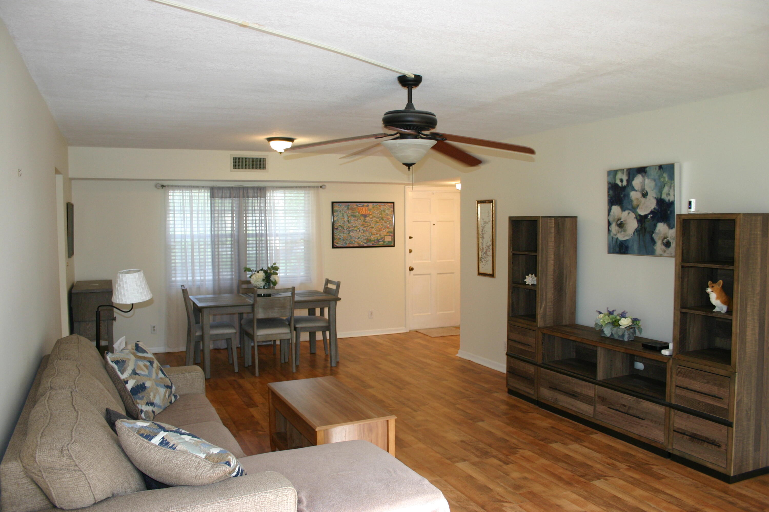 5570 Tamberlane Circle # 130 — Photo 3