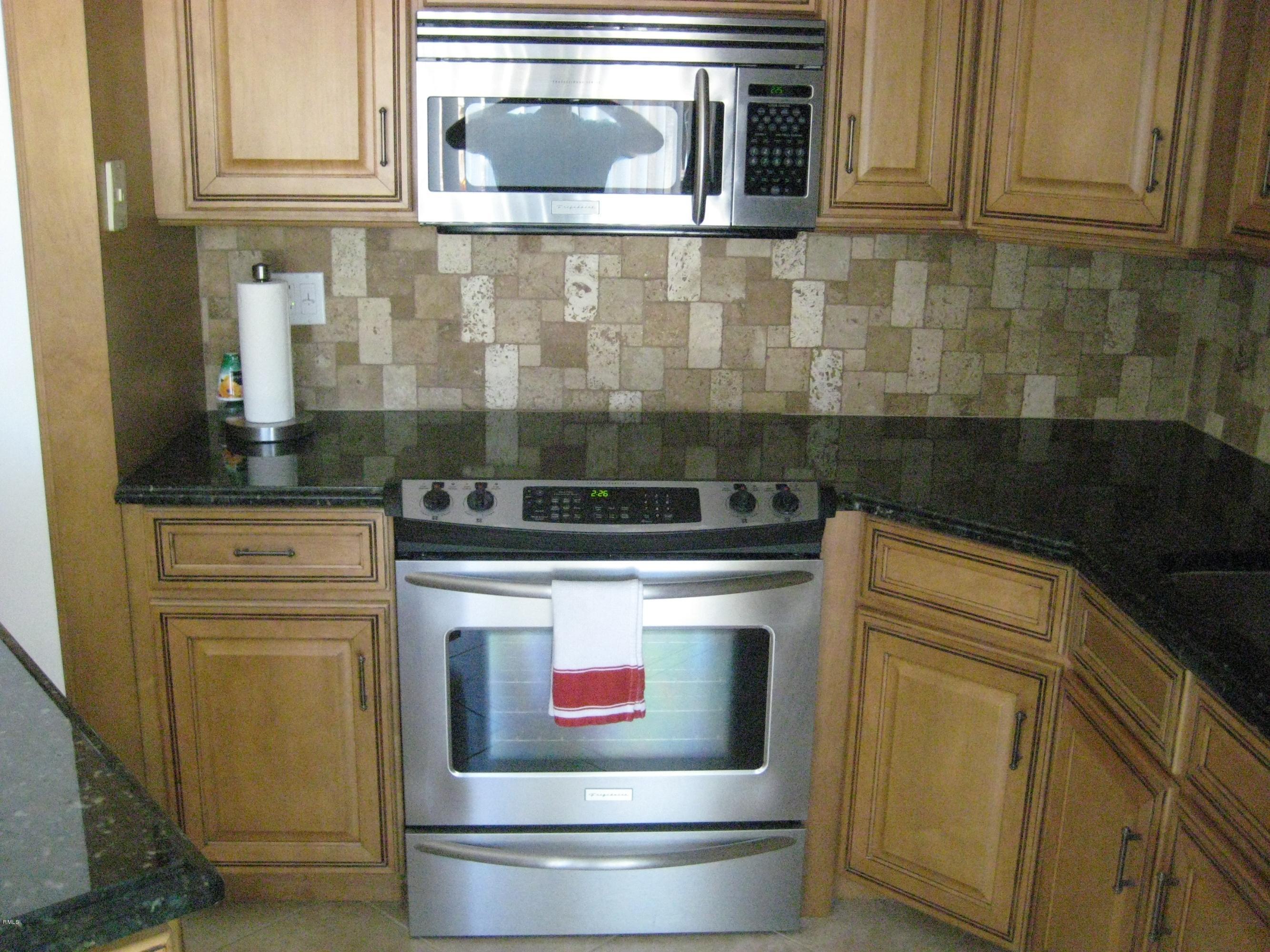 3900 SE County Line Road # 24d — Photo 3