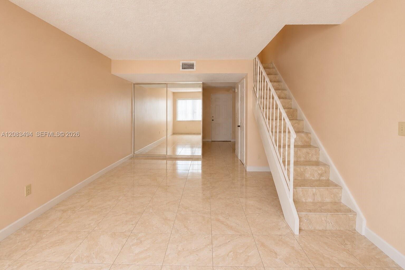 4125 W 11th Ln # 52 — Photo 3
