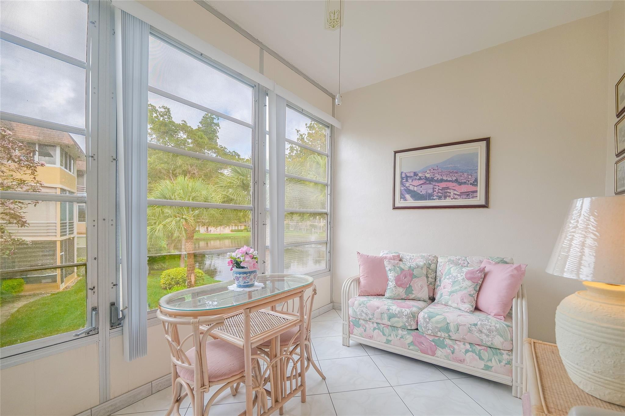 3431 NW 50th Avenue # 213, Lauderdale Lakes FL 33319