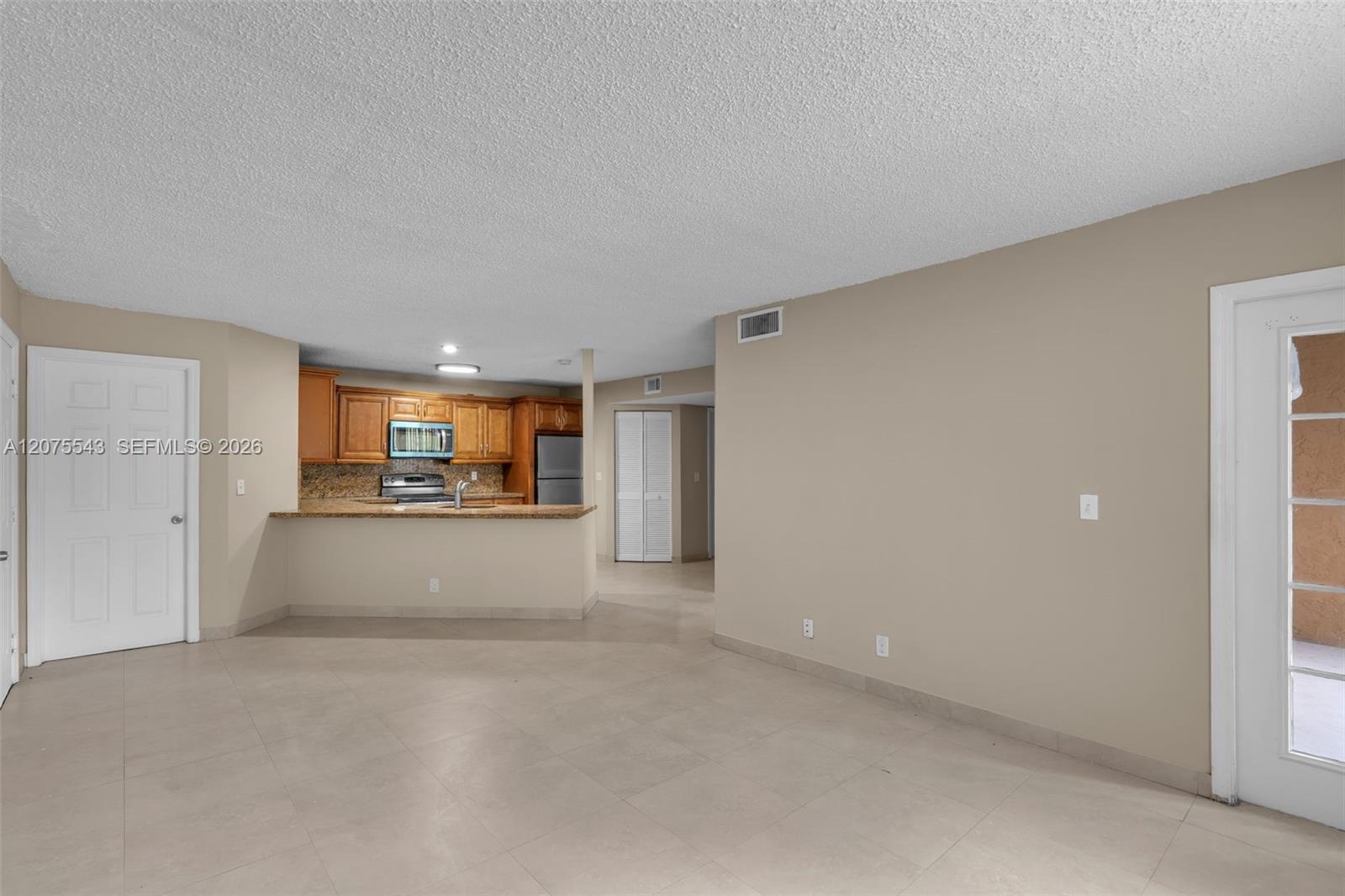 4015 W Mcnab Rd # D210 — Photo 4