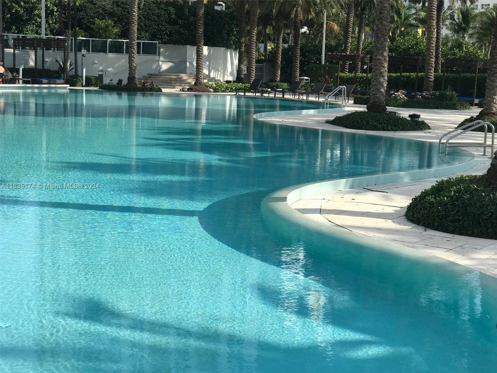 1500 Bay Rd # 522S, Miami Beach FL 33139