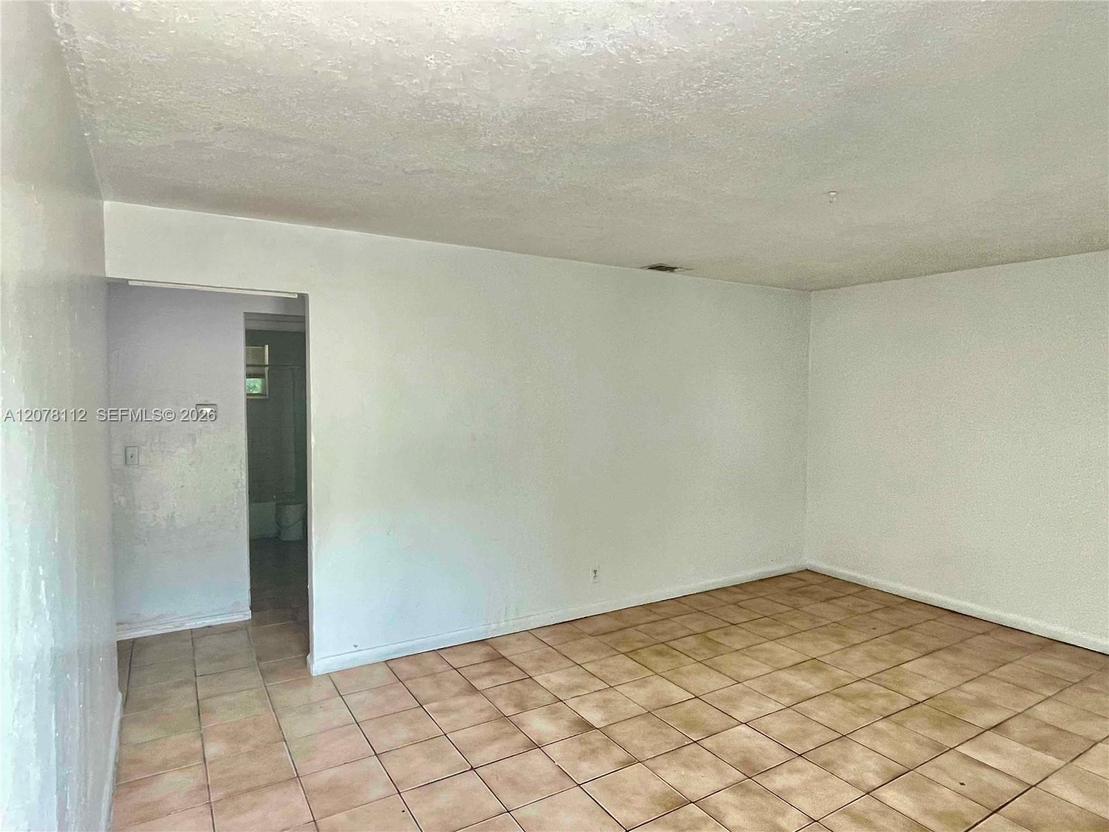 2721 S Avenue S # C2 — Photo 3