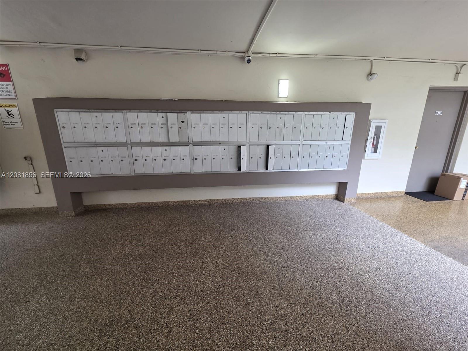 Mail Box