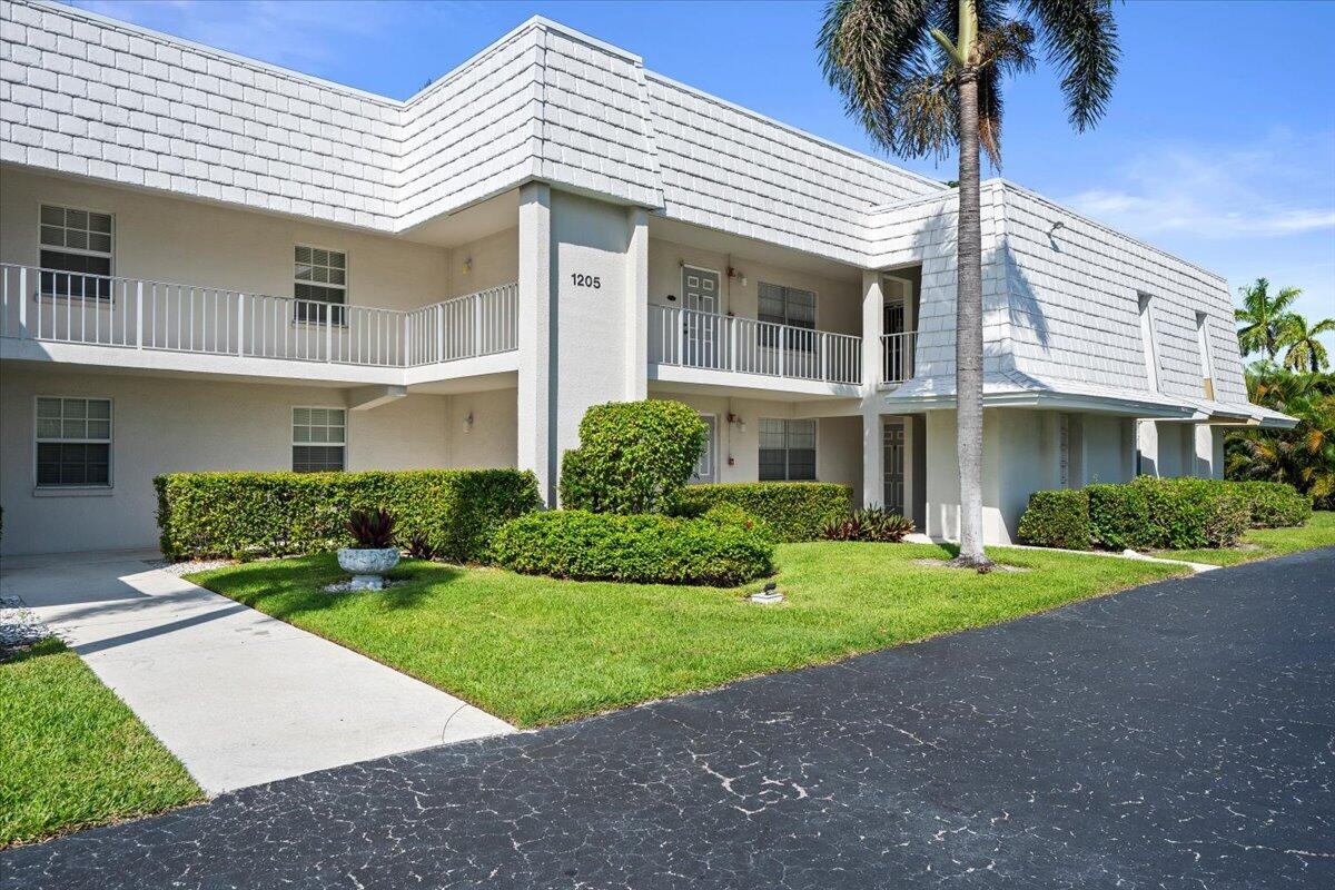 1205 E SANDY Lane E # 249 — Photo 2