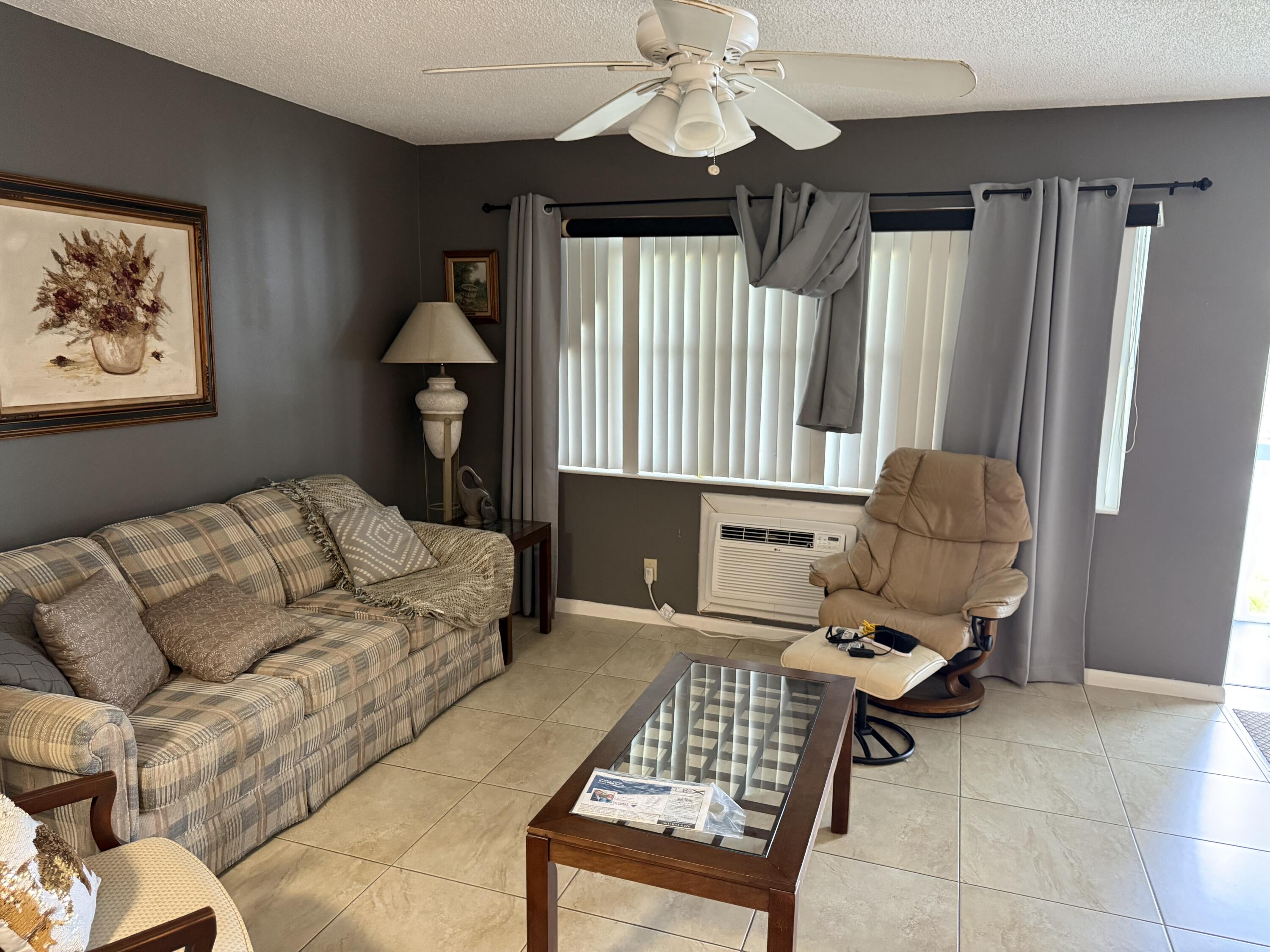 15 CHATHAM A # 15 — Photo 2