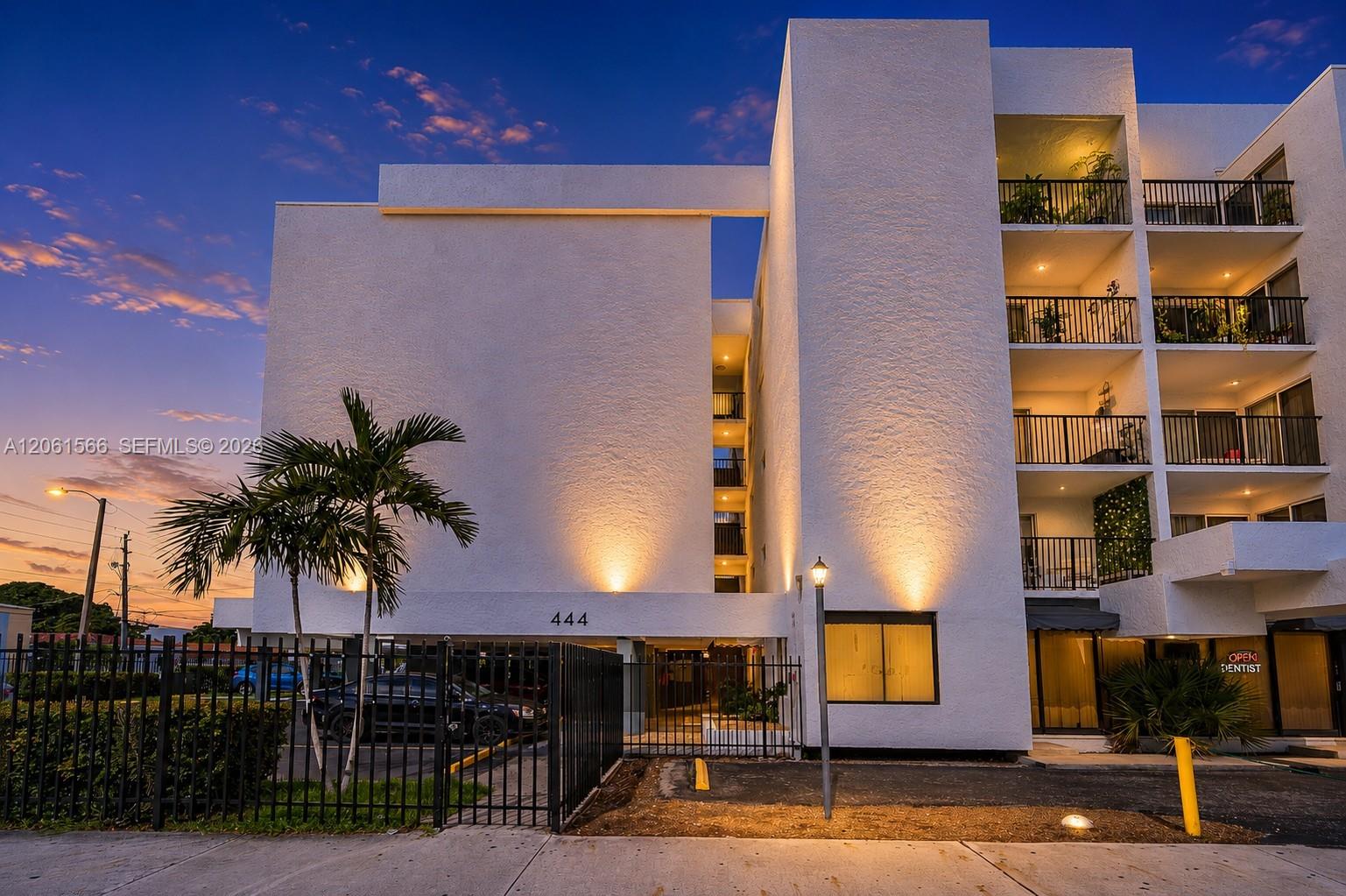444 SW 27th Ave # 24, Miami FL 33135
