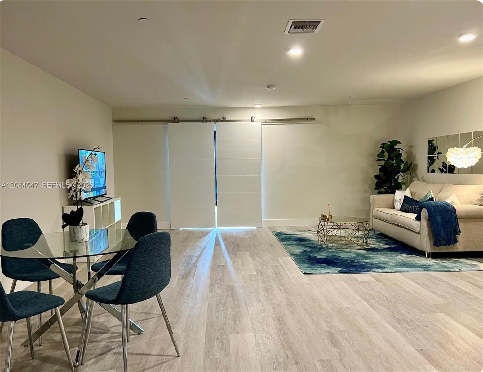 19380 NE 26th Ave # 205 — Photo 4