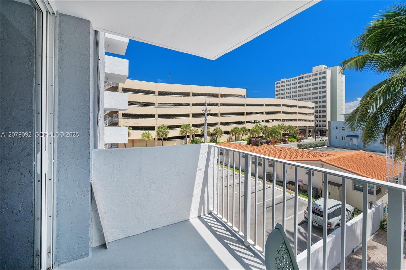 211 S Ocean Dr # 302 — Photo 5