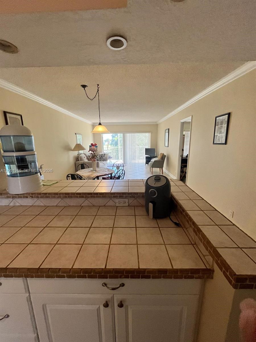 3200 N Palm Aire Dr # 407 — Photo 5