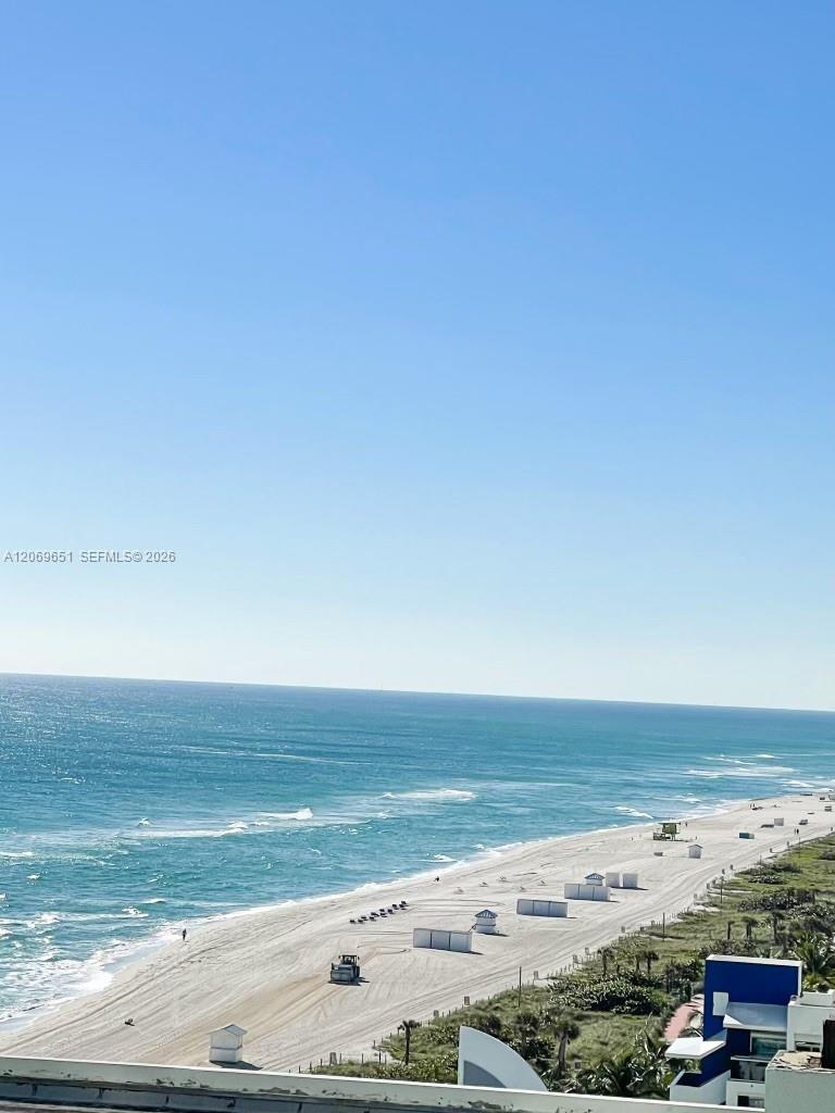6365 Collins Ave # 1407, Miami Beach FL 33141