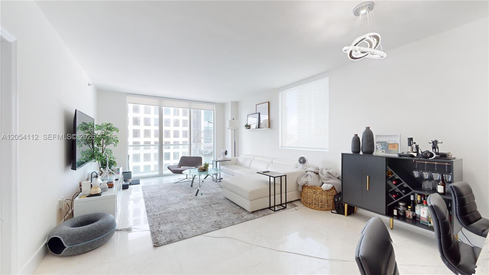 500 Brickell Ave # 2610 View 1