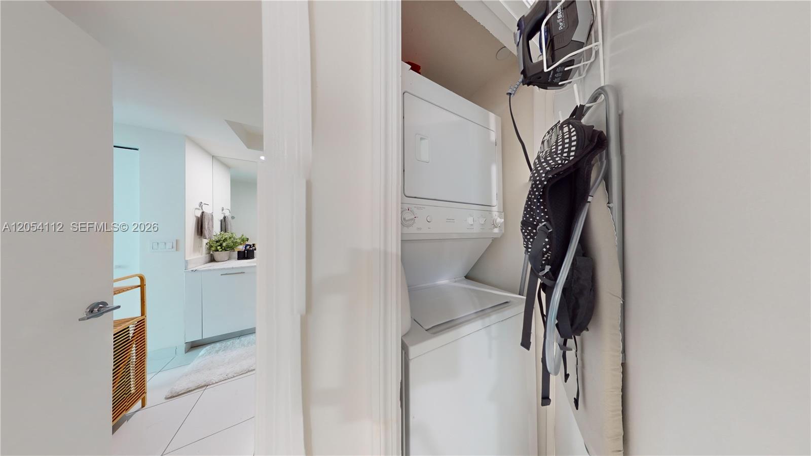 500 Brickell Ave # 2610 View 5