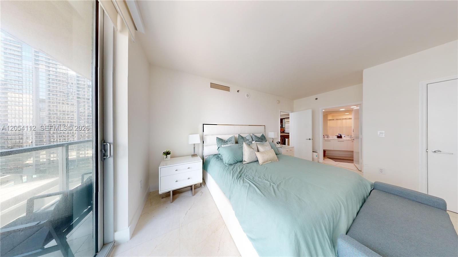 500 Brickell Ave # 2610 View 7