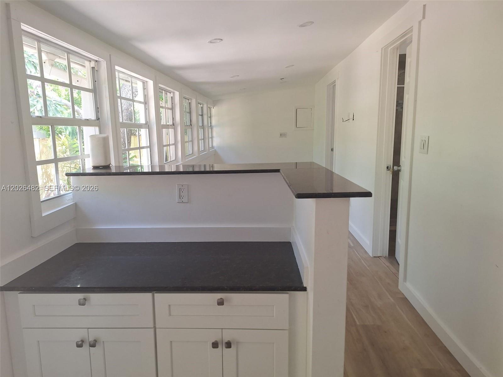 1121 NE 1st Ave # 2 — Photo 3