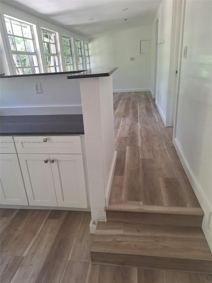 1121 NE 1st Ave # 2 — Photo 5