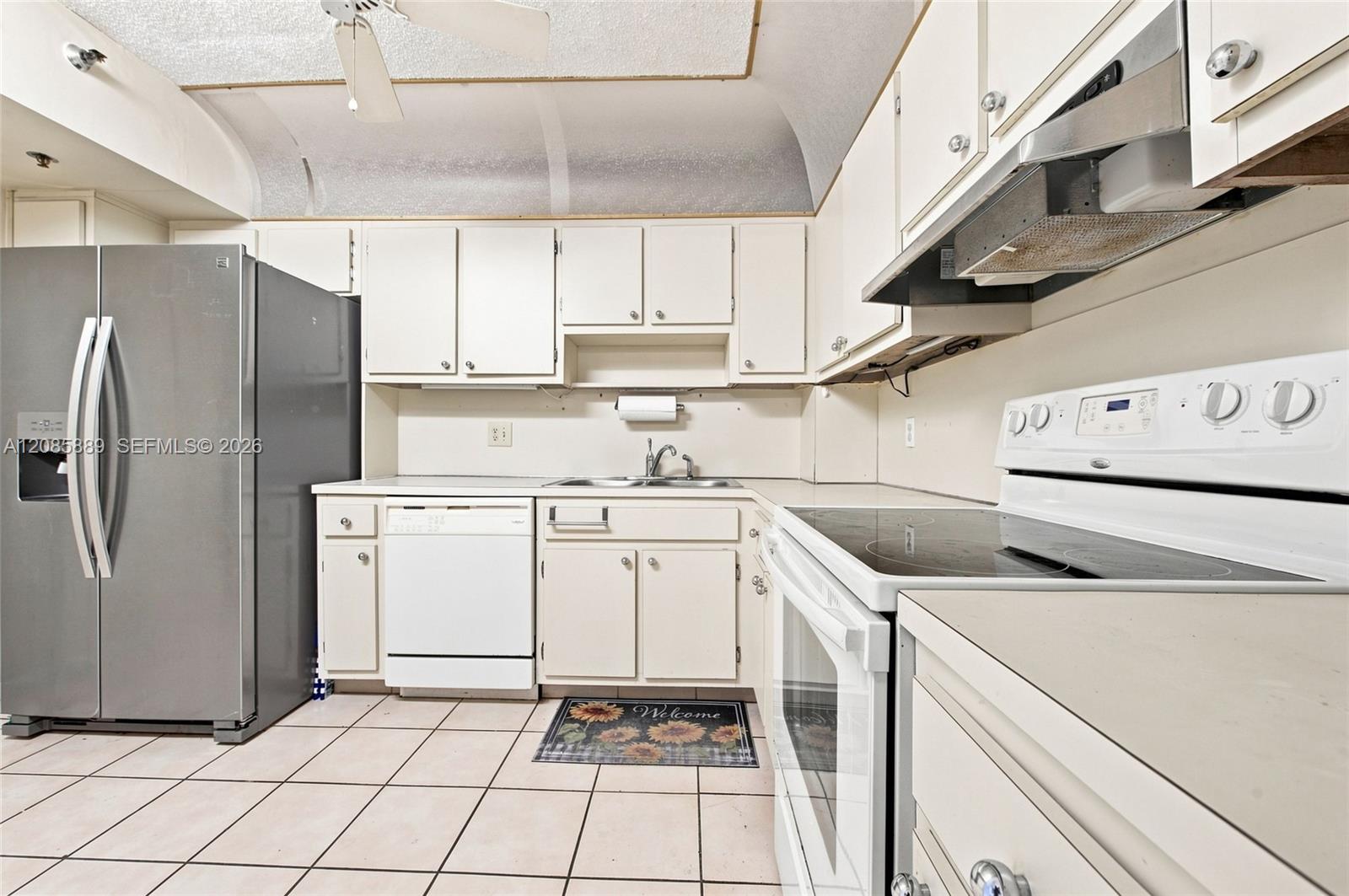 3850 Washington St # 808 — Photo 2
