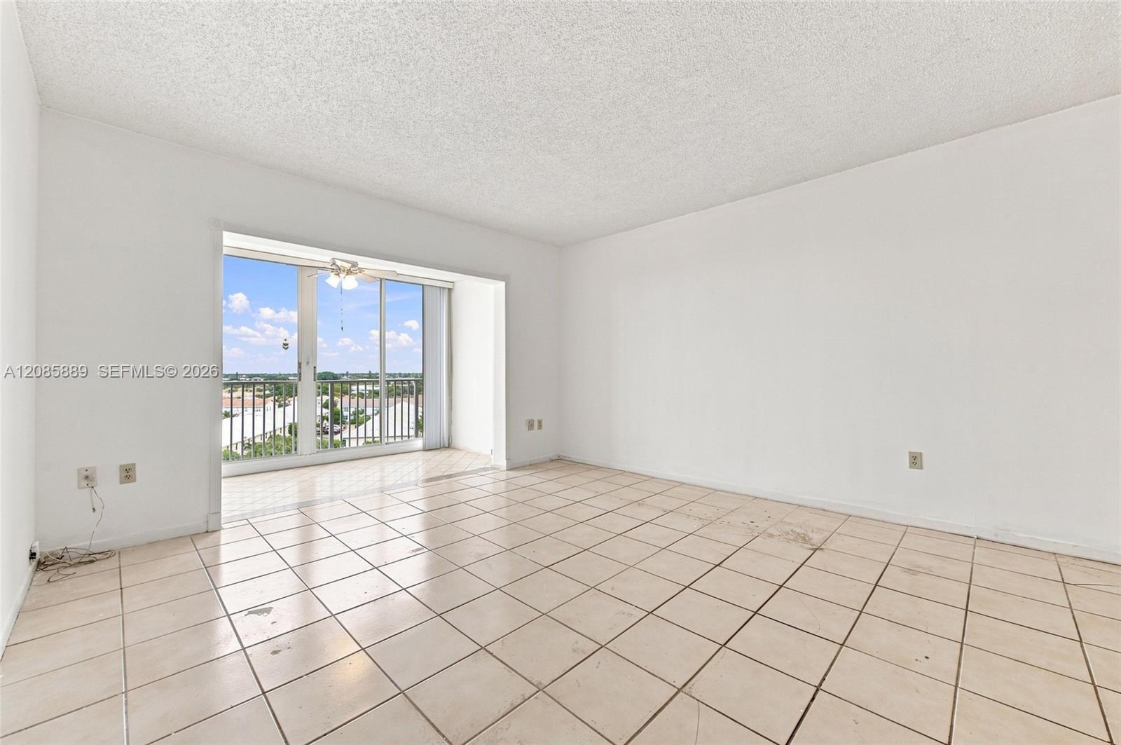 3850 Washington St # 808 — Photo 5