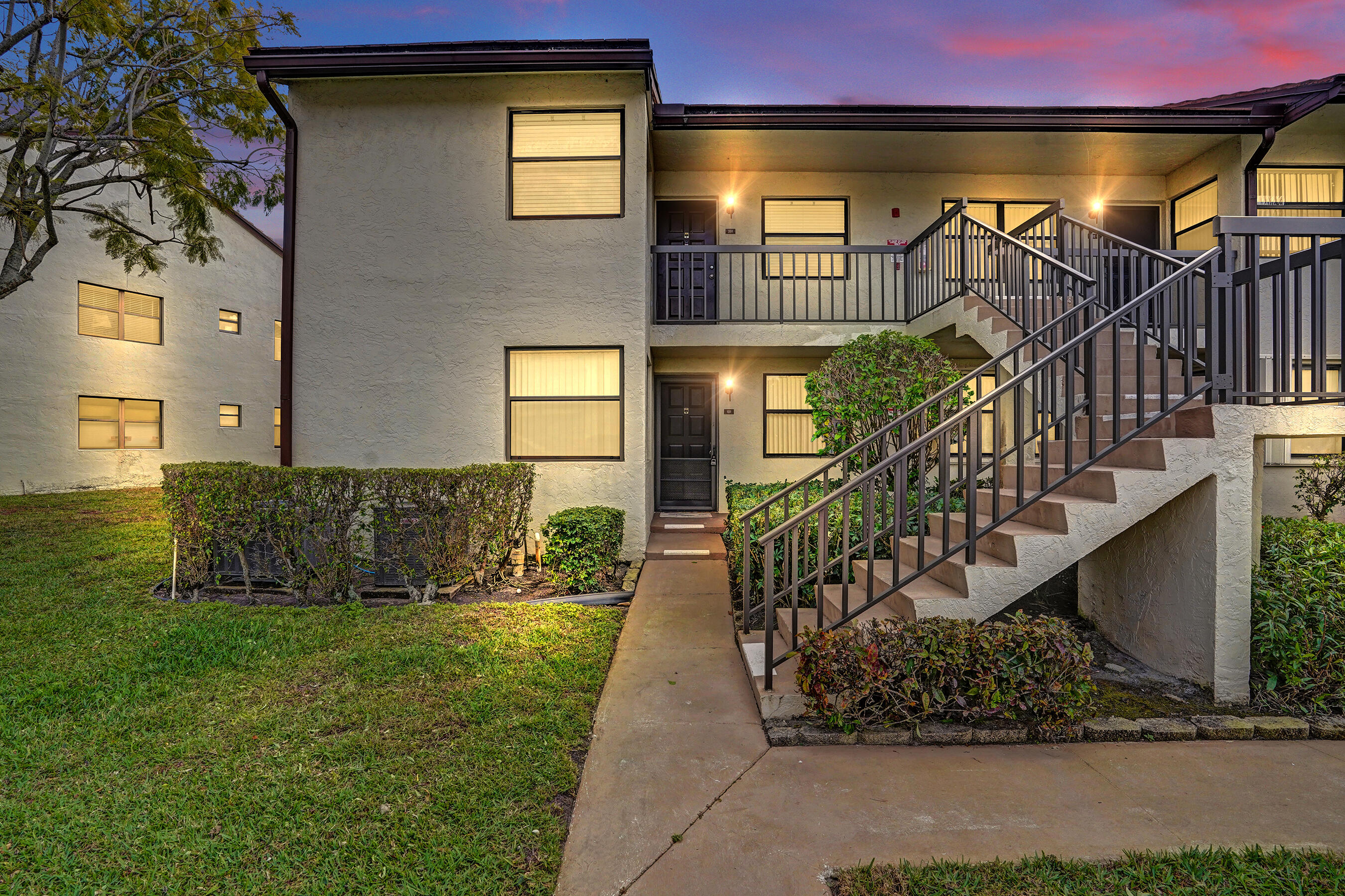 7674 Tahiti Lane # 101, Lake Worth FL 33467