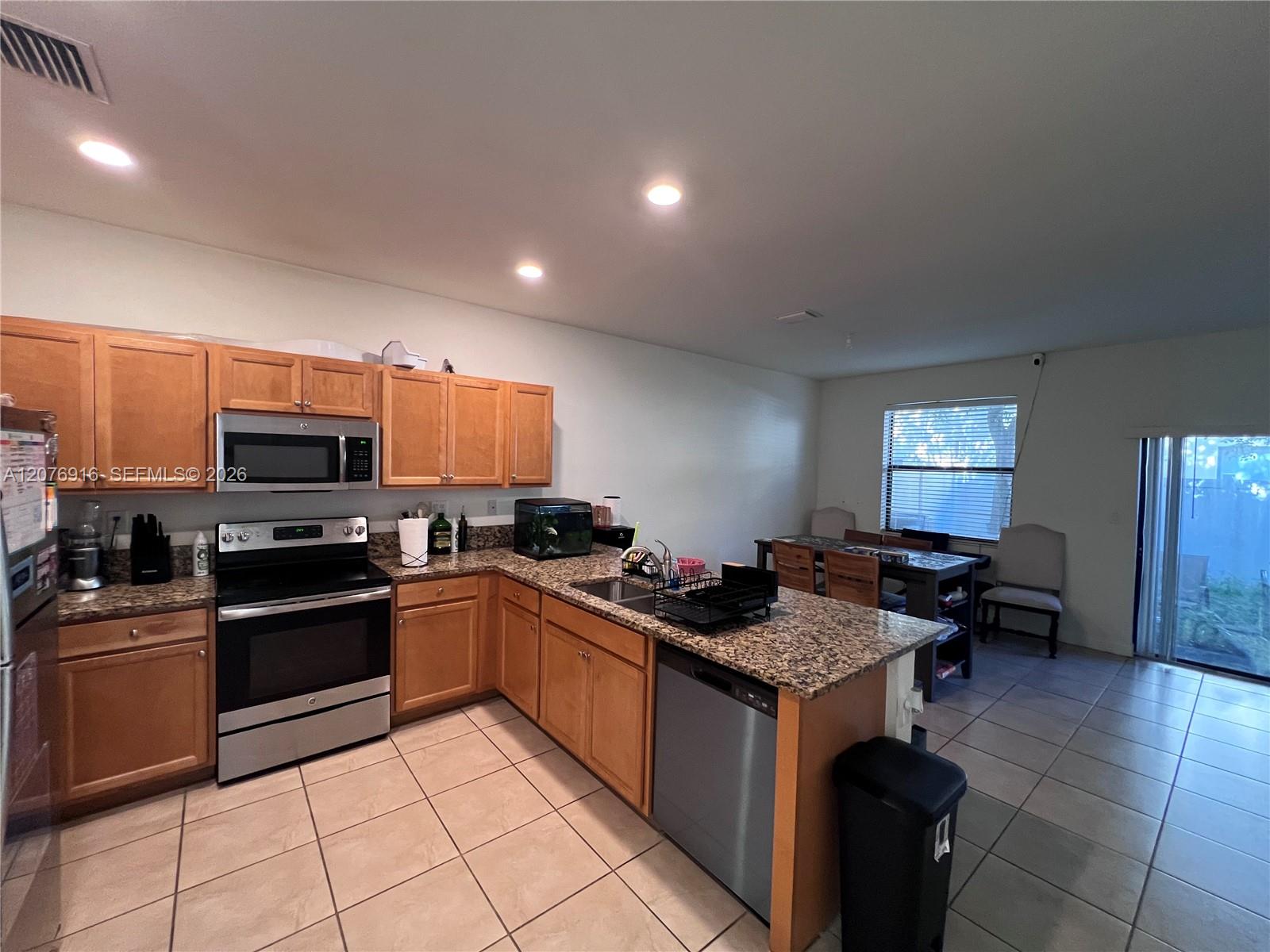 9335 W 33rd Ave — Photo 4